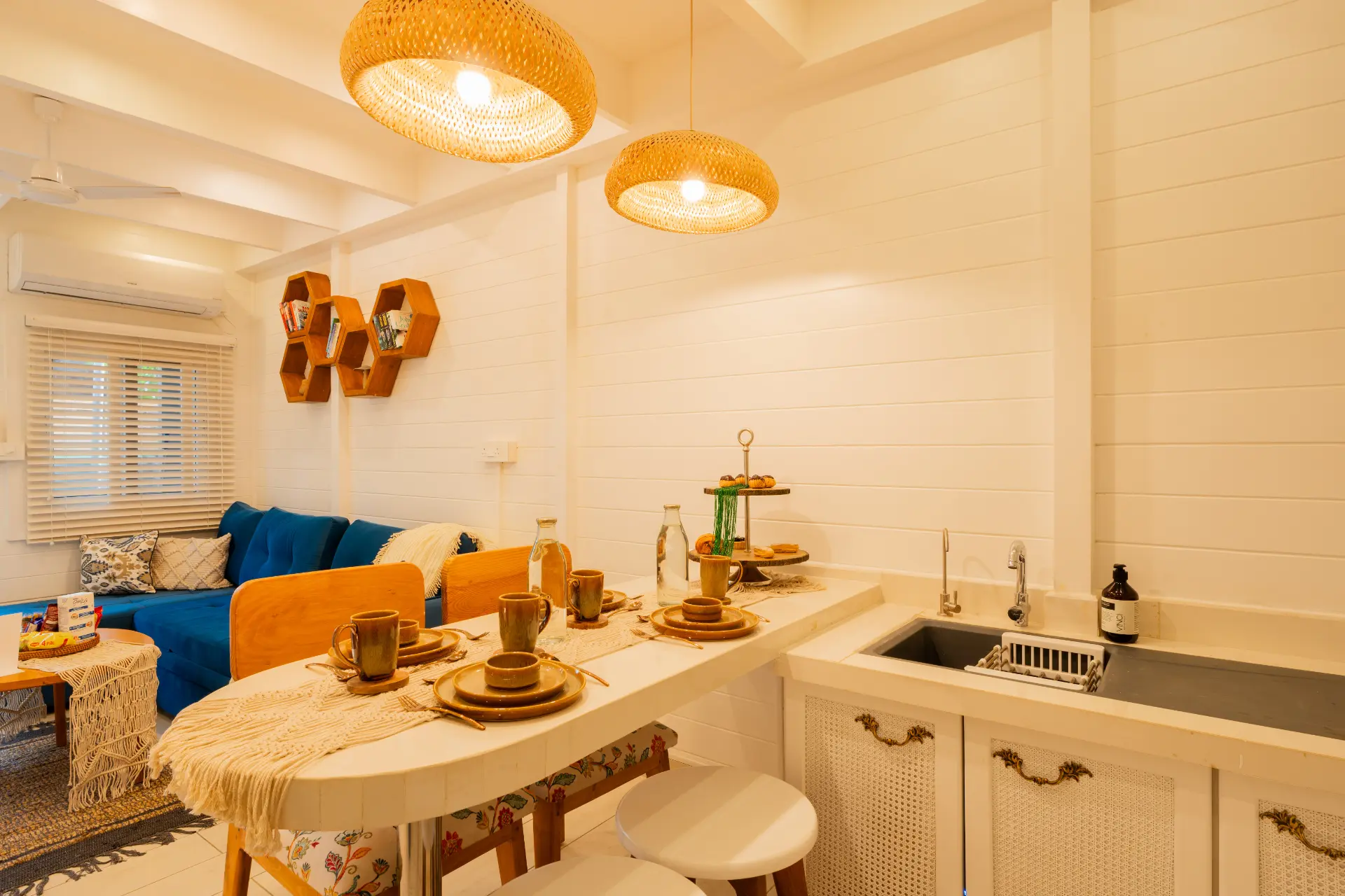 House of Neptune | 1-BHK Cottage | 10 mtrs from Ashwem Beach — photo 13