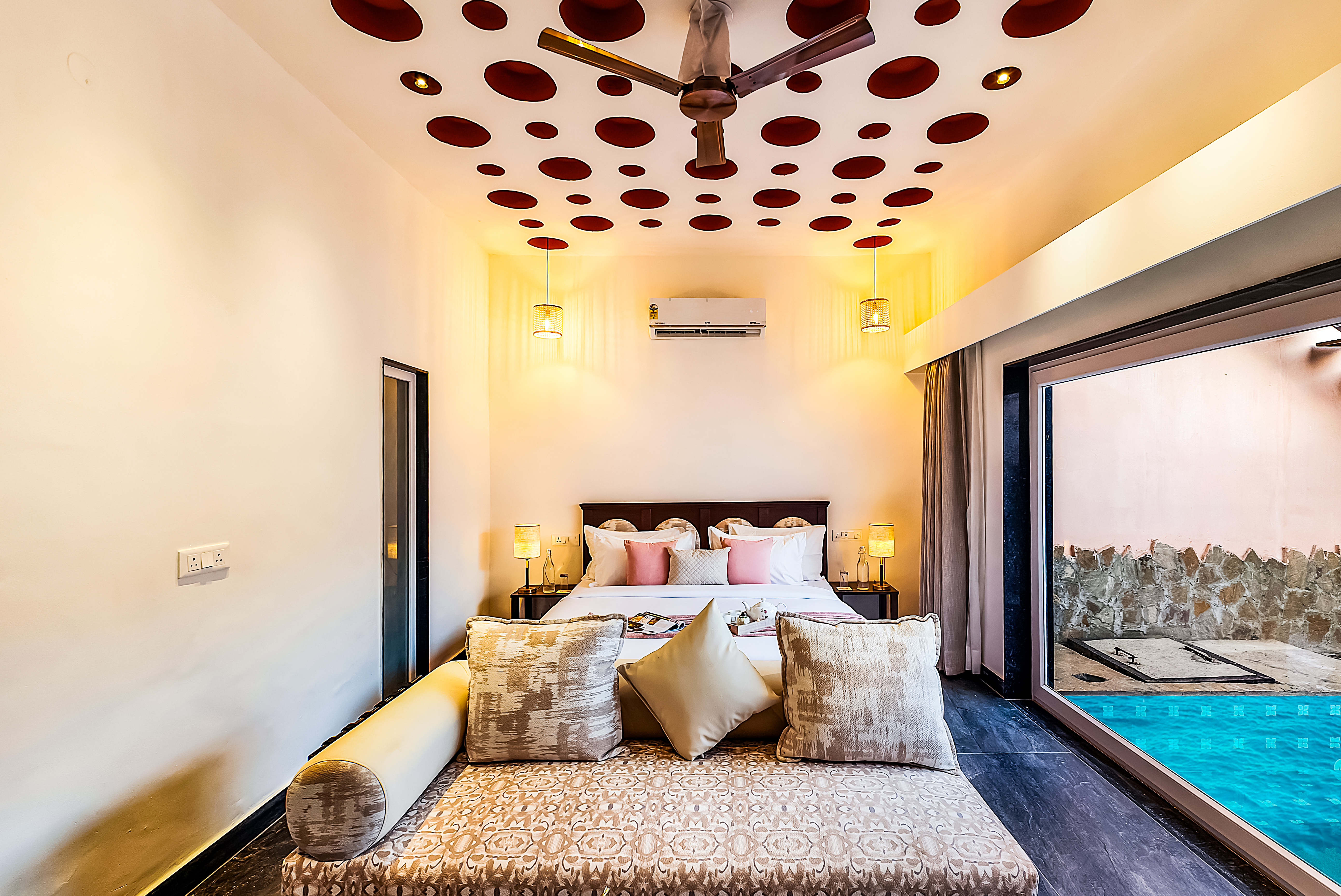 Kimaya Azora | Luxe Suite with Private Plunge Pool, Shared Pool, Restaurant, and Garden in Boutique Resort — photo 11