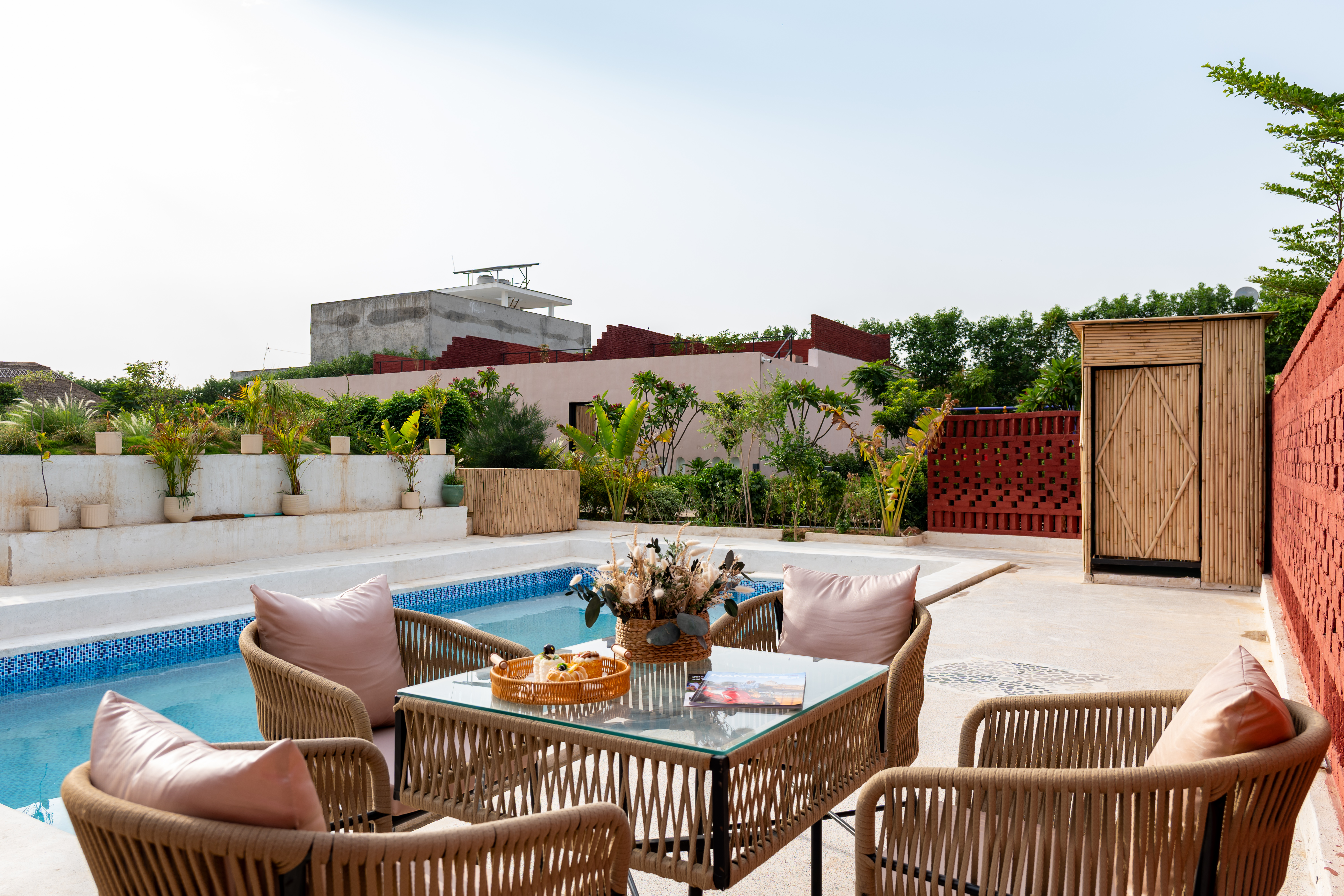 Kimaya Azora | Luxe Suite with Private Plunge Pool, Shared Pool, Restaurant, and Garden in Boutique Resort — photo 18