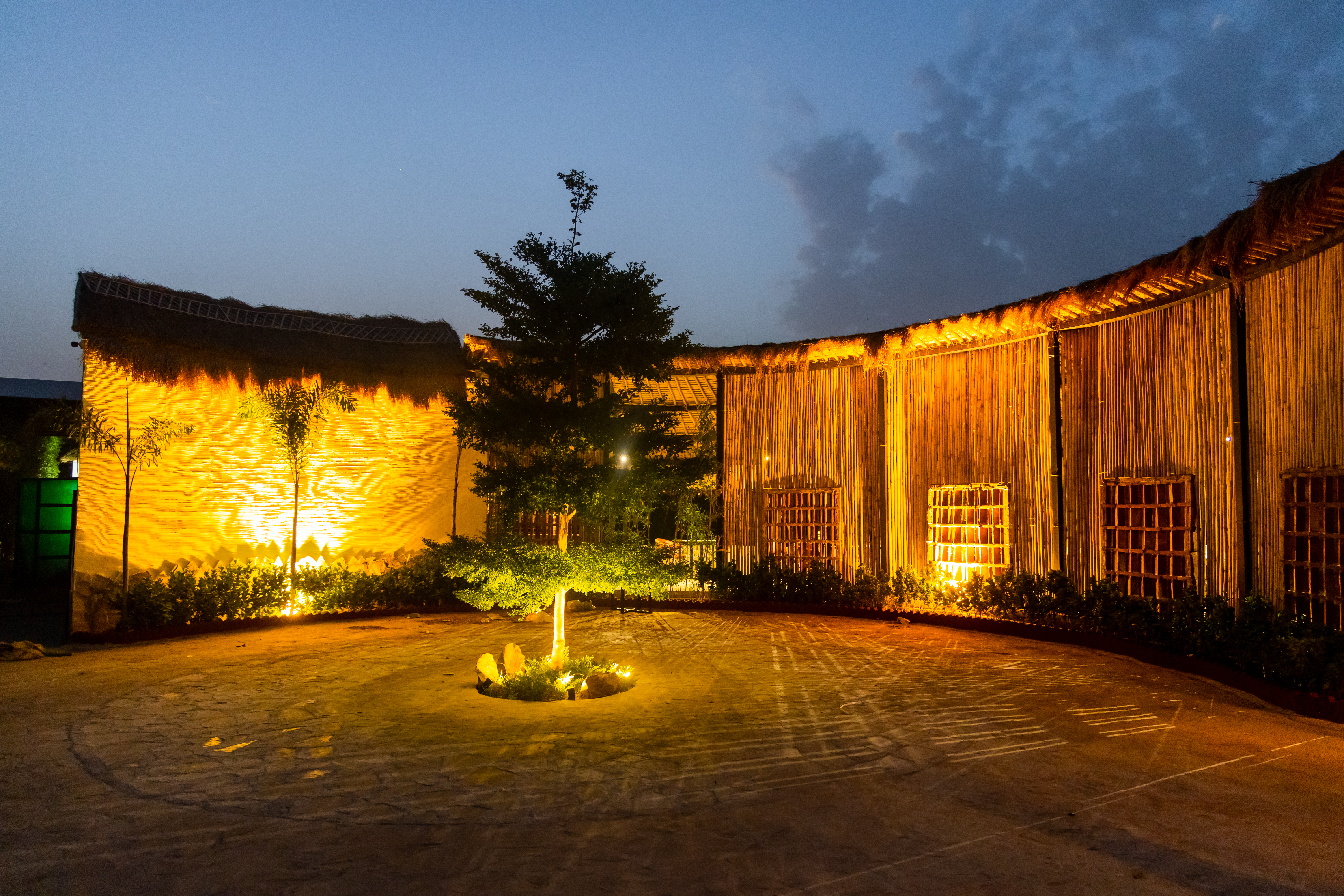 Kimaya Azora | Luxe Suite with Private Plunge Pool, Shared Pool, Restaurant, and Garden in Boutique Resort — photo 20