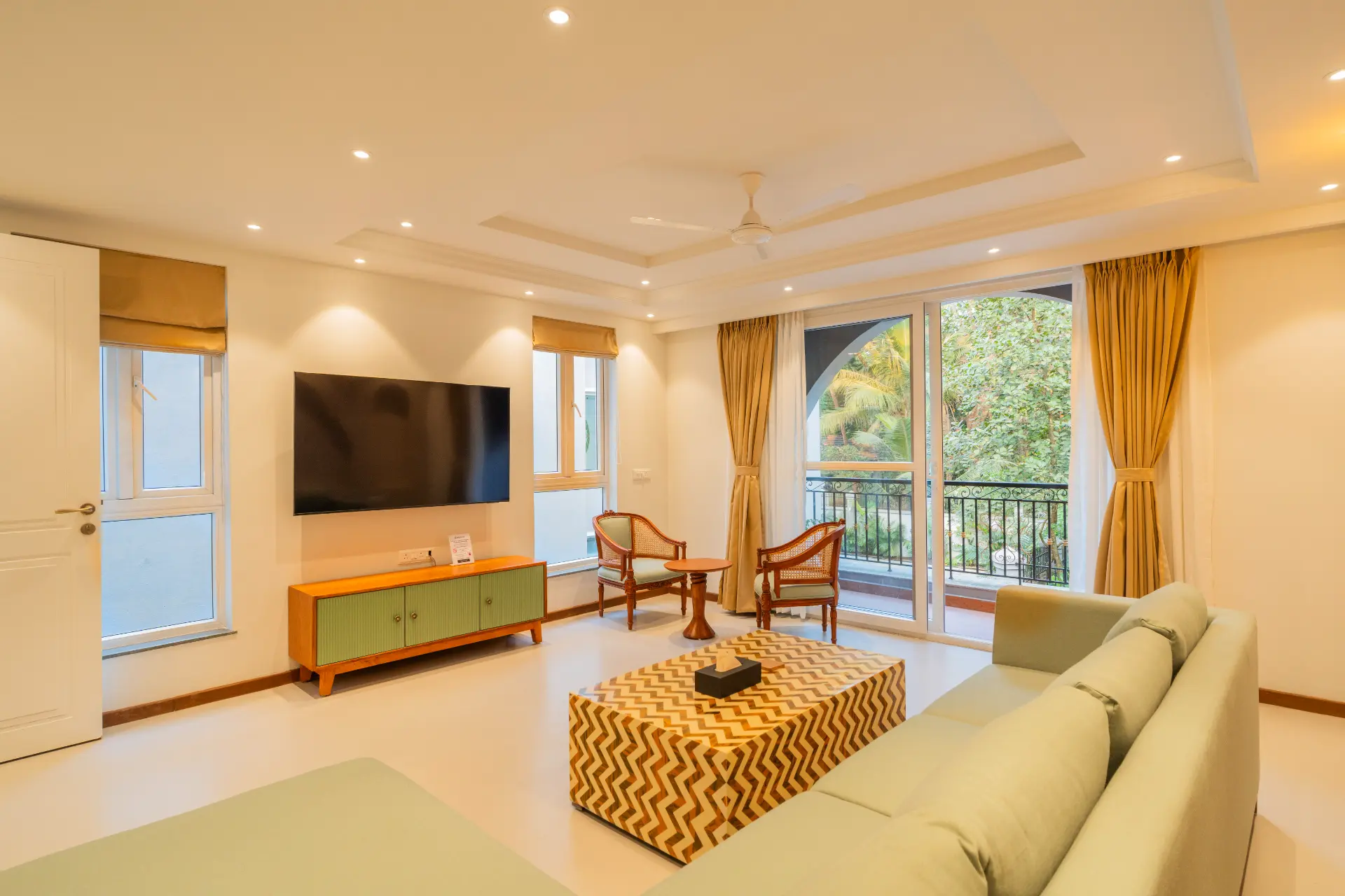 Solace Teal | Charming Pet-friendly 5-BHK Getaway With Private Pool | Grand Dining & 2 living spaces — photo 11
