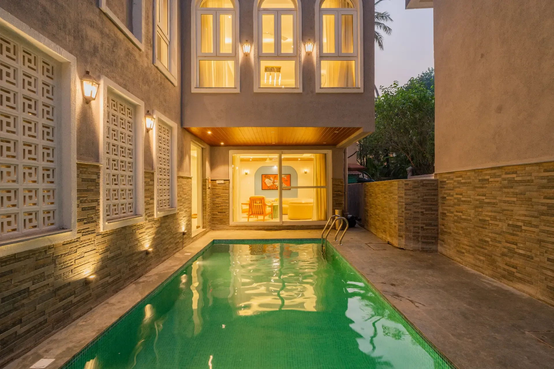 Solace Teal | Charming Pet-friendly 5-BHK Getaway With Private Pool | Grand Dining & 2 living spaces — photo 2