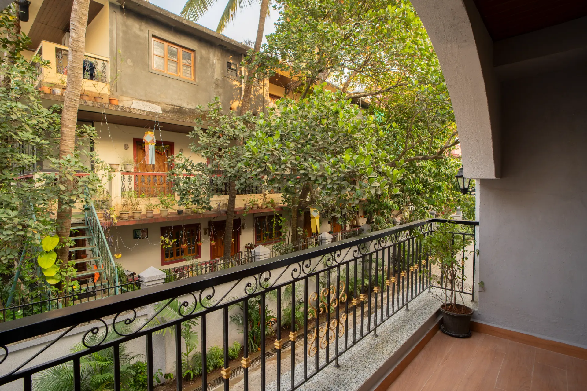 Solace Teal | Charming Pet-friendly 5-BHK Getaway With Private Pool | Grand Dining & 2 living spaces — photo 26