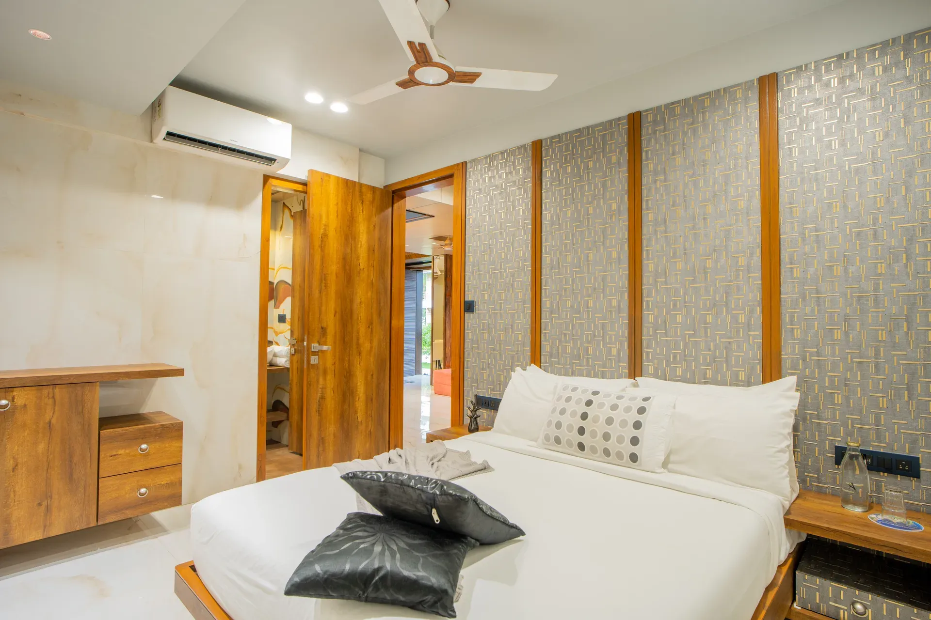 Imperial Mystara | 5-BHK with Common Pool & Garden — photo 21