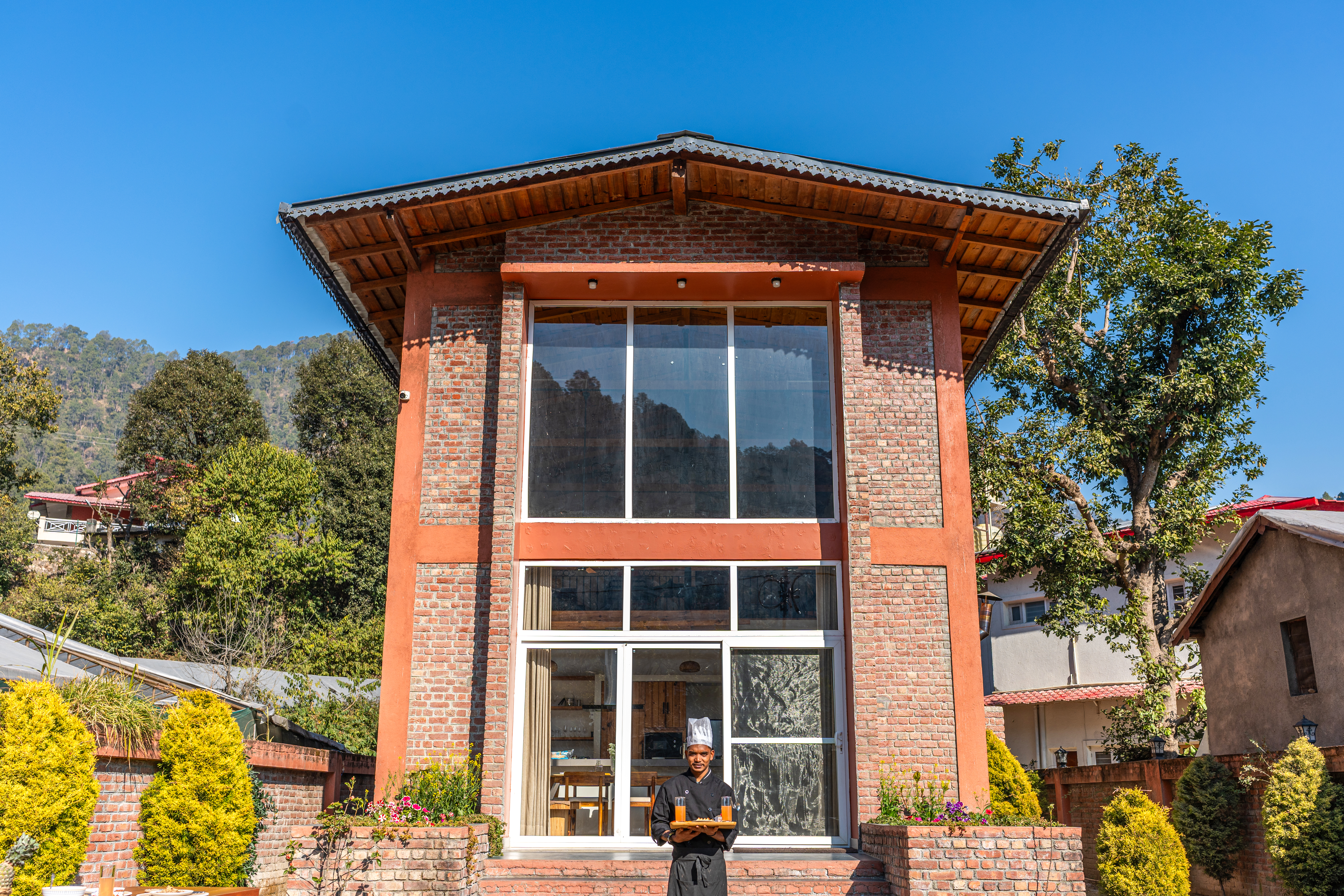 Casa Gaula | 4-BHK Cottage with Lawn and Outdoor Sit-Out | 20 mins away from Bhimtal Lake | Pet-friendly — photo 23