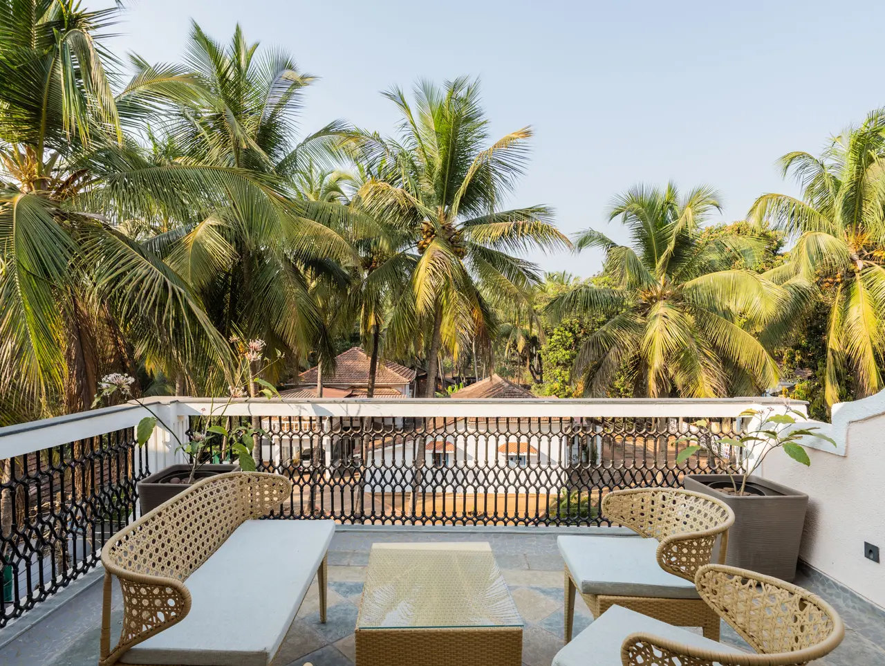 Opalys | 4-BHK | Pvt Pool & Garden | Lift — photo 3