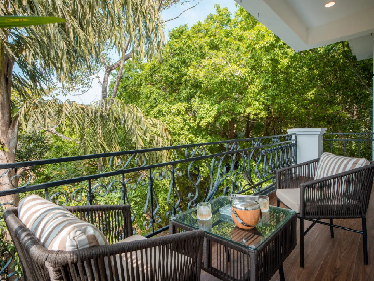 Suntuarios Casa Ivy | 4-BHK | Pvt Pool | Jacuzzi | Gazebo | Lift — photo 13