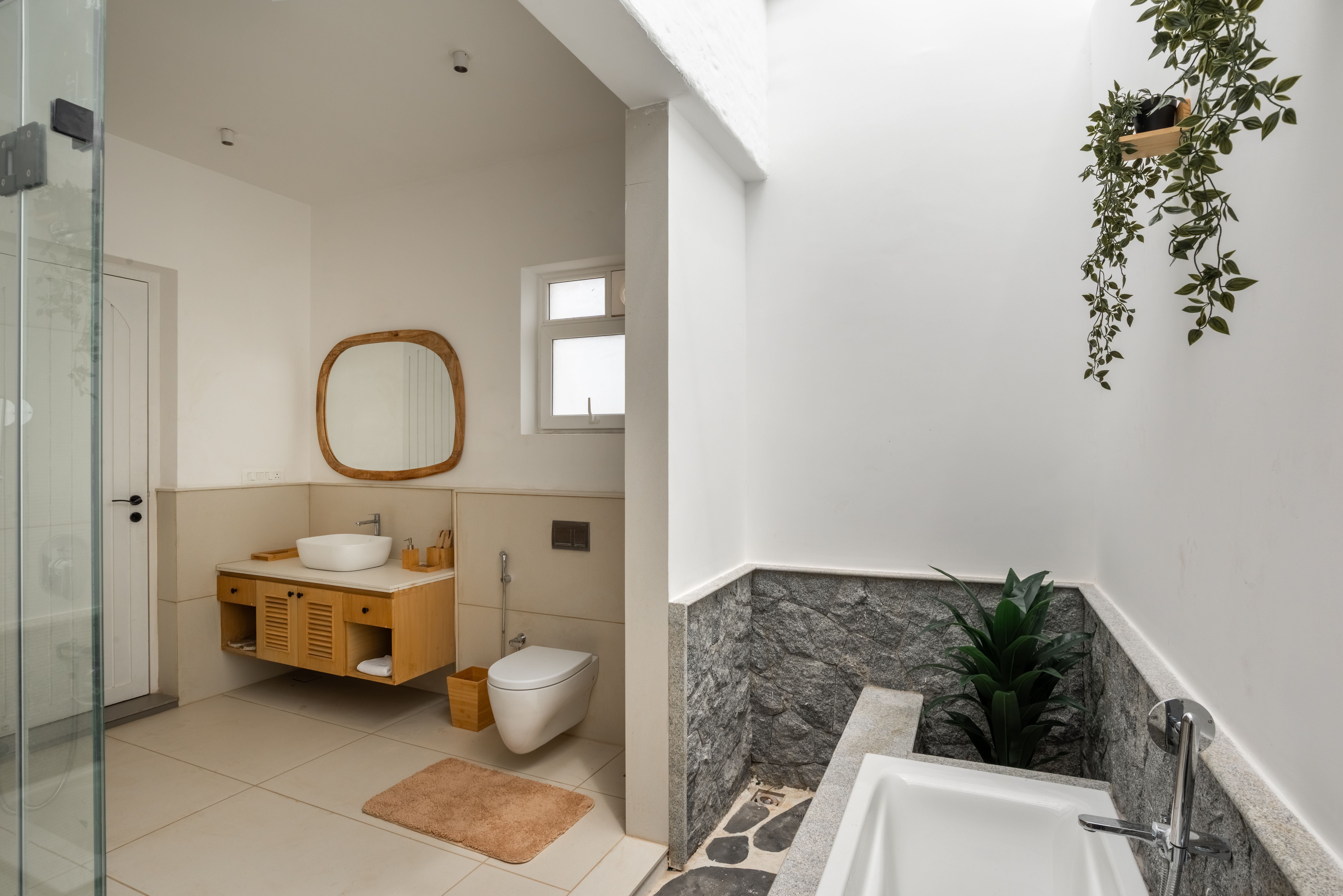 Casa Santorini | French-Style 2-BHK Villa with Private Swimming Pool, Water Slide, Garden, Open Shower, Jacuzzi, Bathtub & Beach Views — photo 18