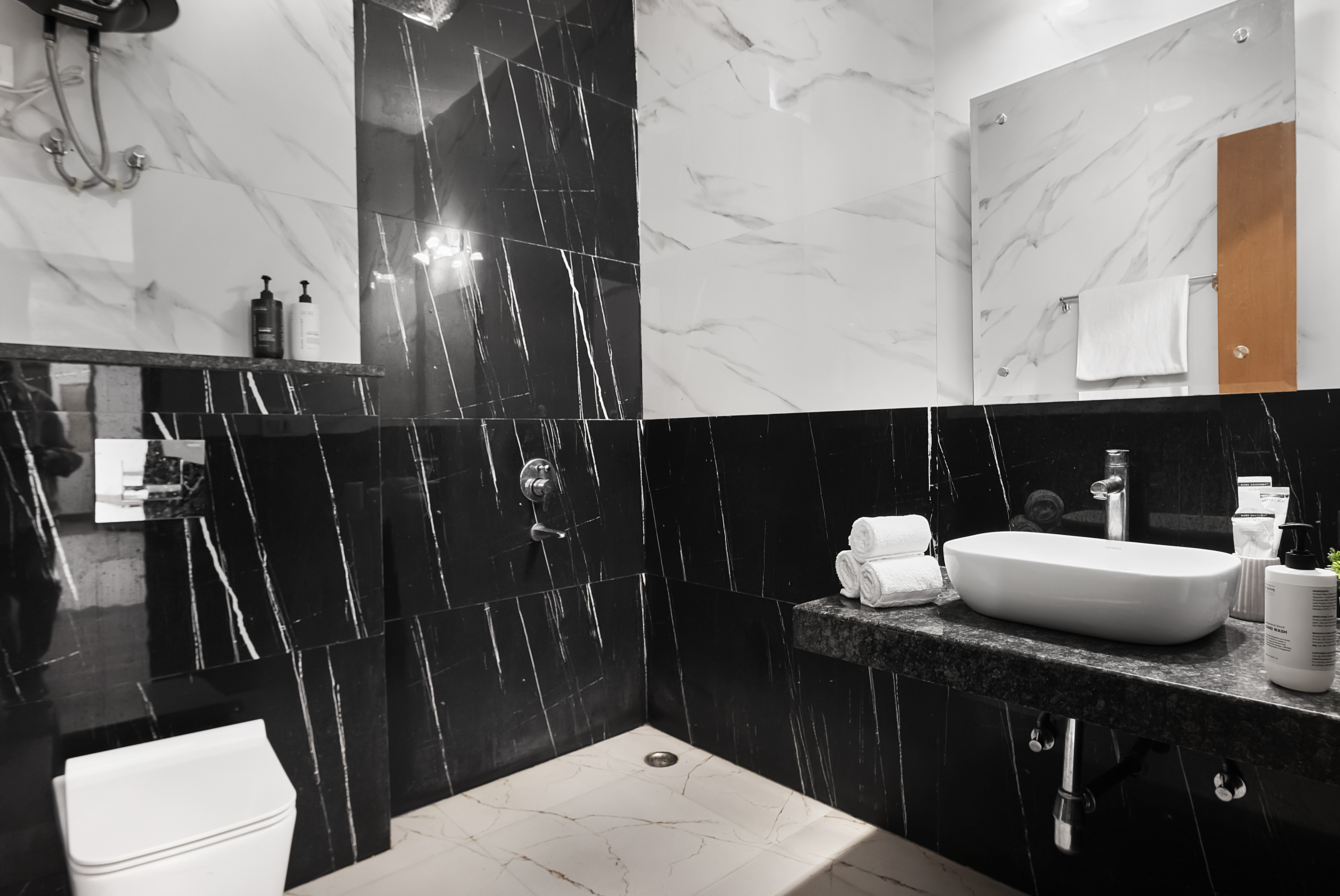 Aroma Green | 4 BHK Pet-Friendly Farmhouse With Private Pool, Landscaped Garden, Adventure Zone & Alfresco Dining — photo 13