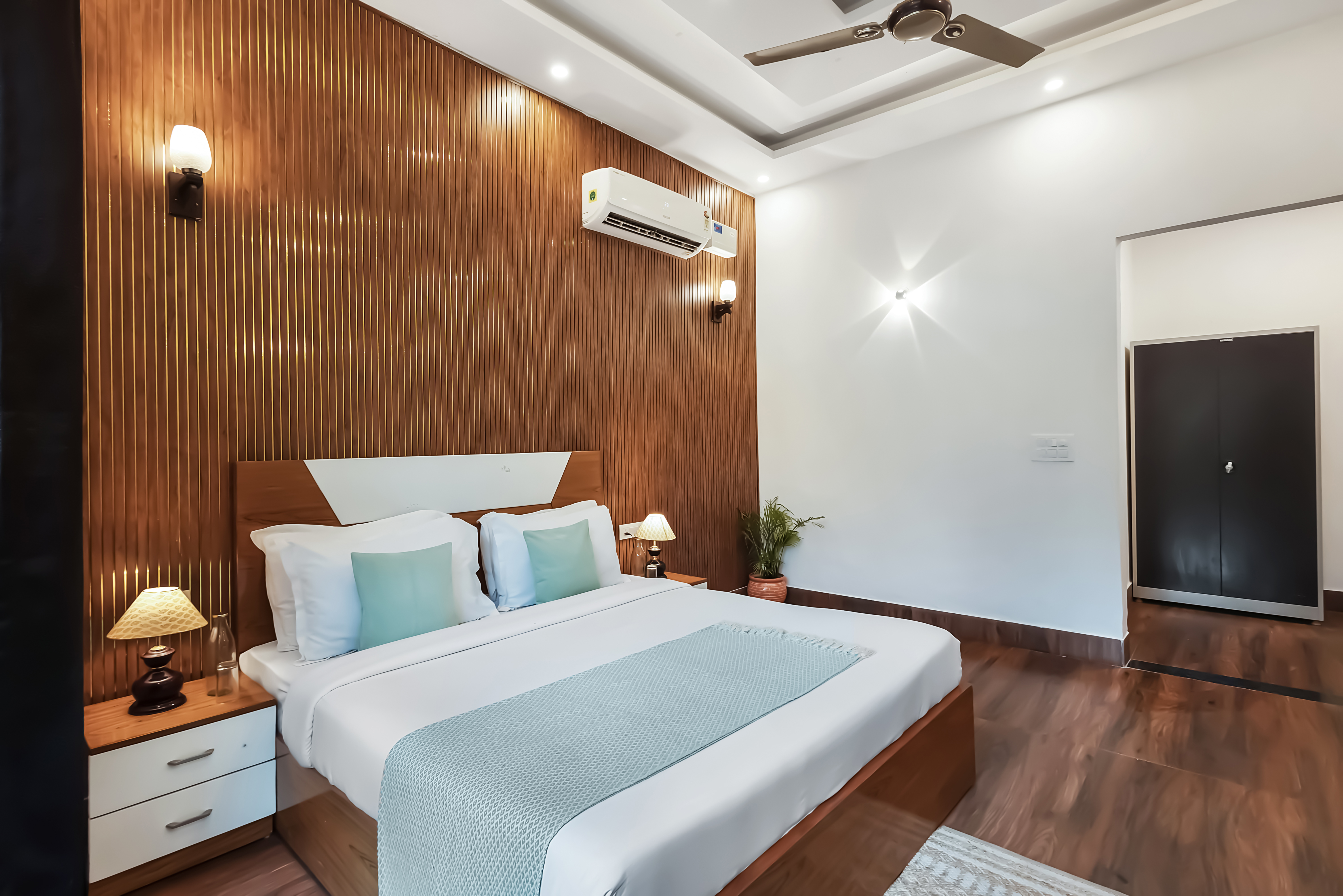Aroma Green | 4 BHK Pet-Friendly Farmhouse With Private Pool, Landscaped Garden, Adventure Zone & Alfresco Dining — photo 11