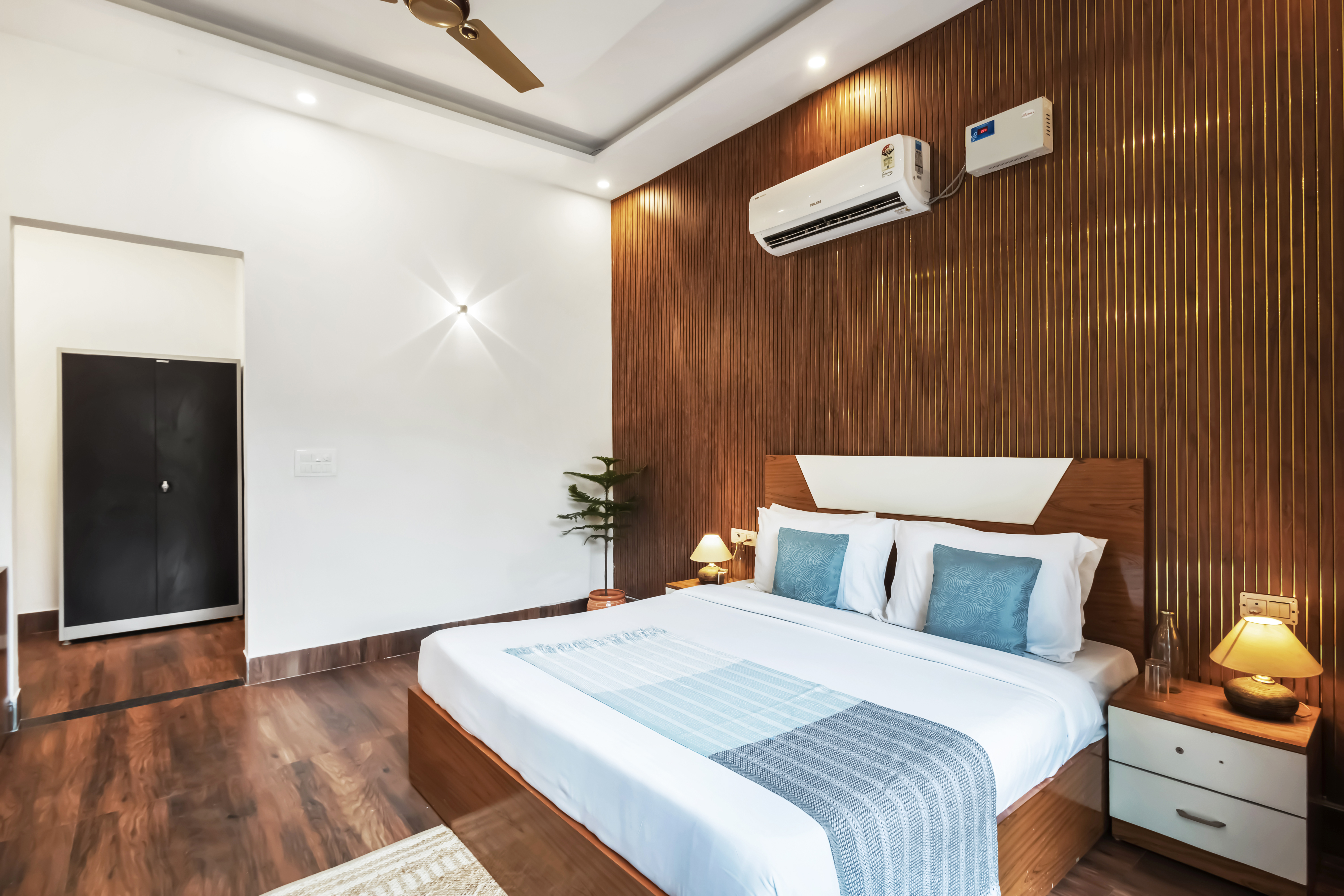Aroma Green | 4 BHK Pet-Friendly Farmhouse With Private Pool, Landscaped Garden, Adventure Zone & Alfresco Dining — photo 15