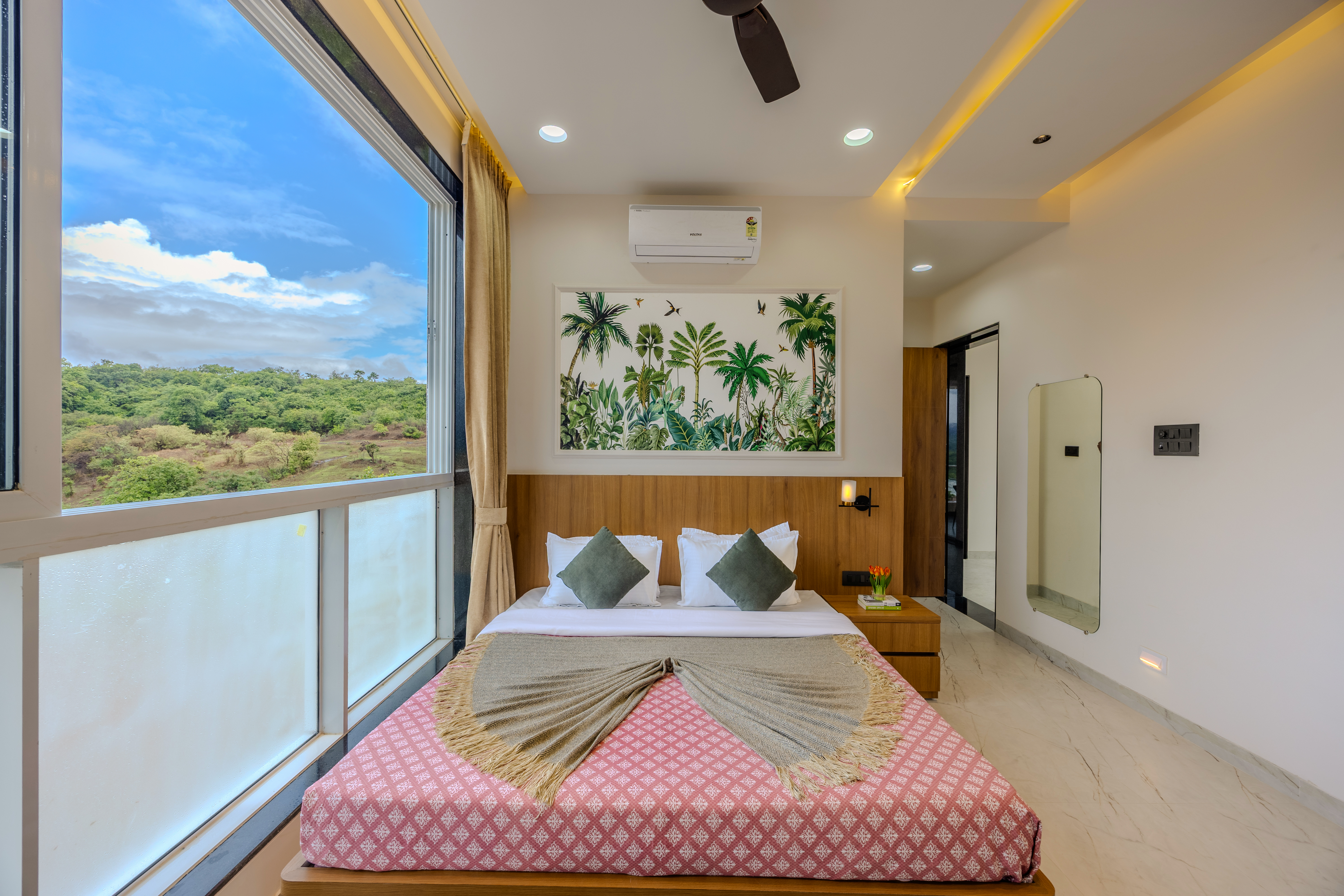RK Villa | 4-BHK Hideaway with Private Pool, Sit-Out & 360° Panoramic Views, Close to Korigad Fort — photo 8