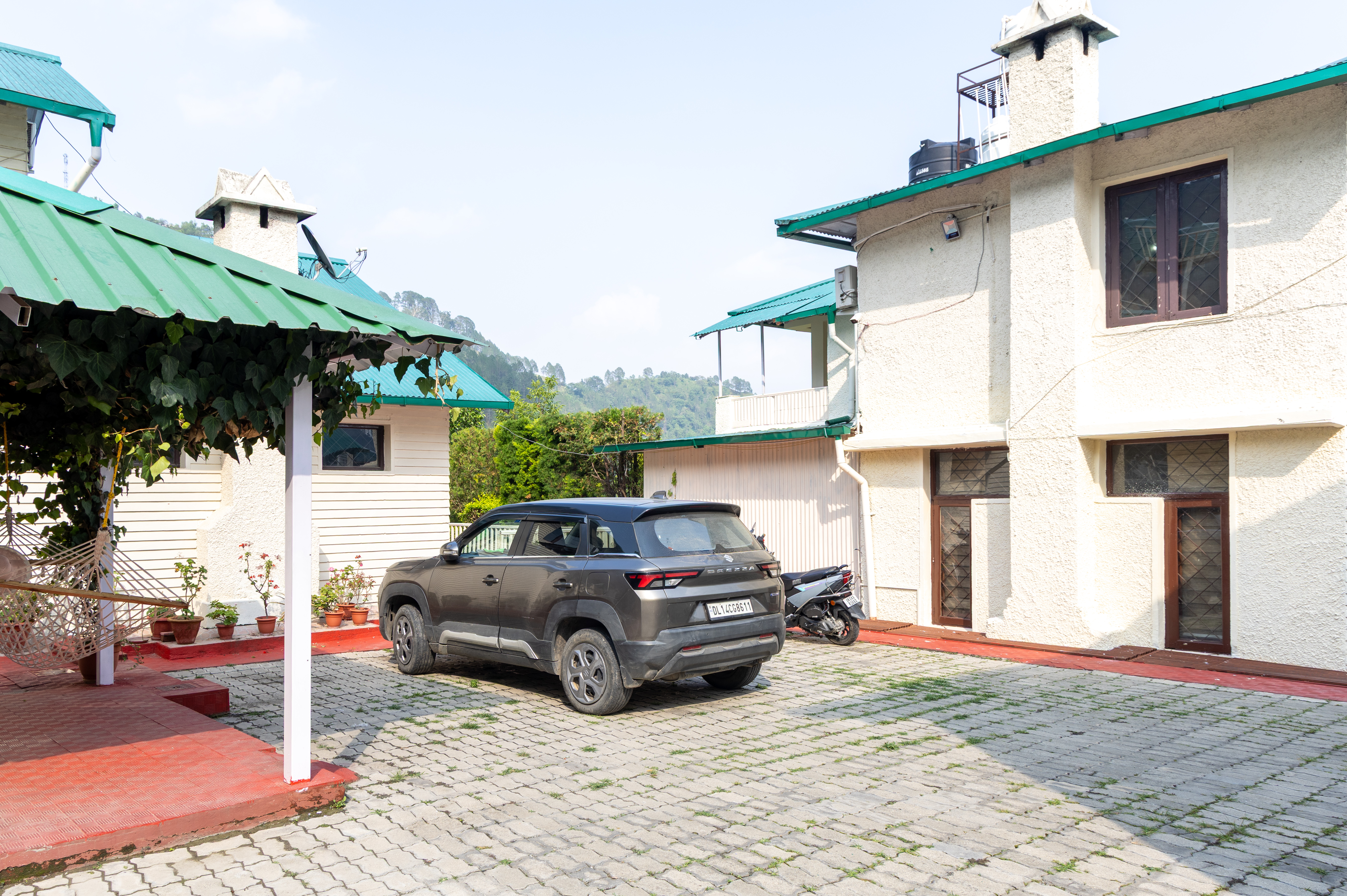Karinya Villas Fennel | Hilltop 2-BHK Villa With Bathtub, Shared Gazebo & Garden — photo 27
