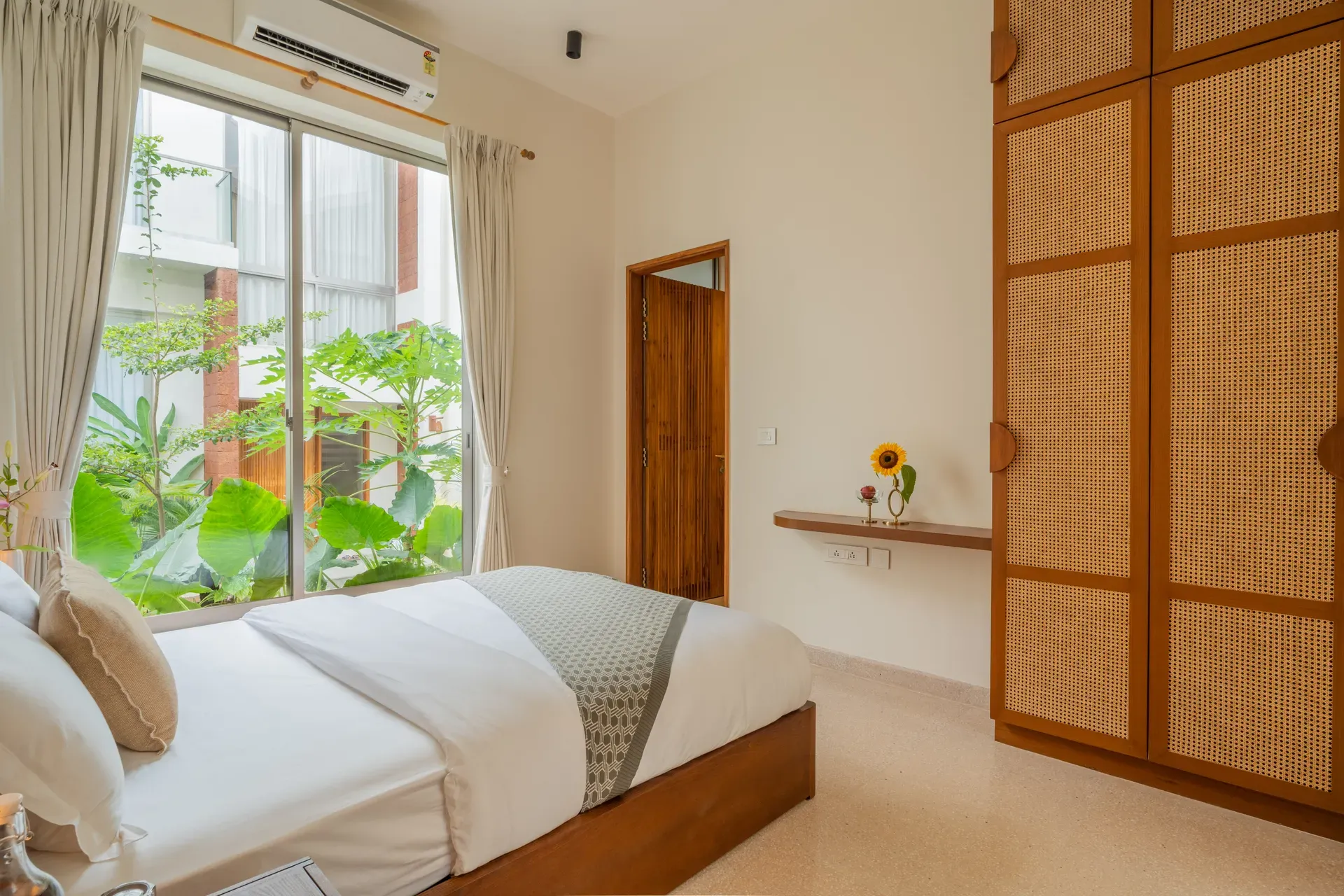 Mirai Gemini | 3-BHK | Pvt Pool| Skylights | Near Party Hotspots — photo 26