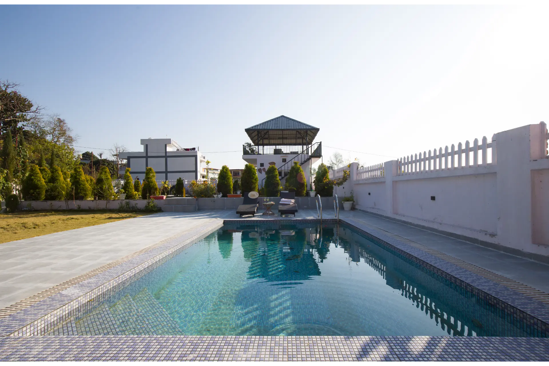 Baramasa | Pet-friendly 3-BHK Hill Retreat With Pool & Garden — photo 3
