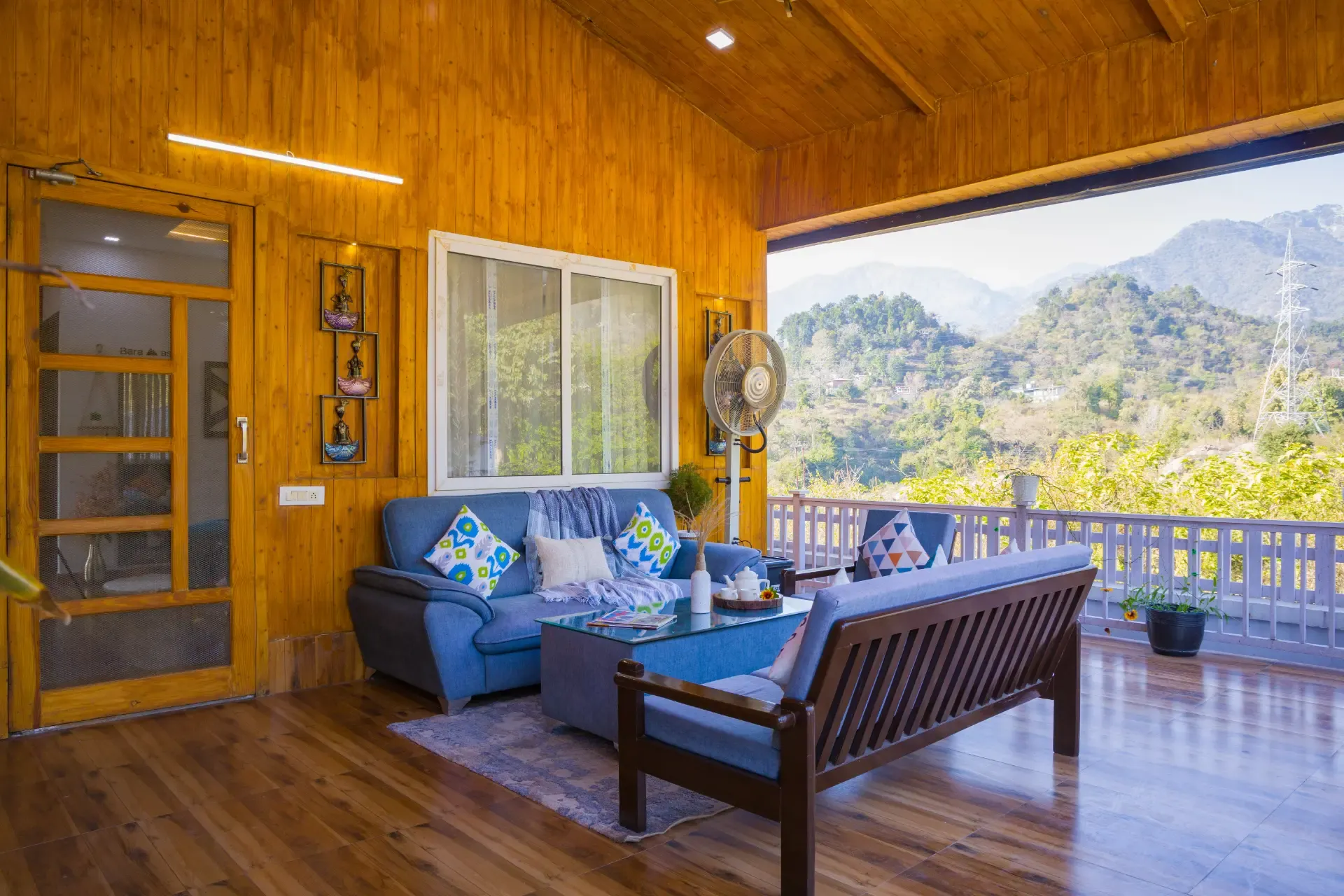 Baramasa | Pet-friendly 3-BHK Hill Retreat With Pool & Garden — photo 2