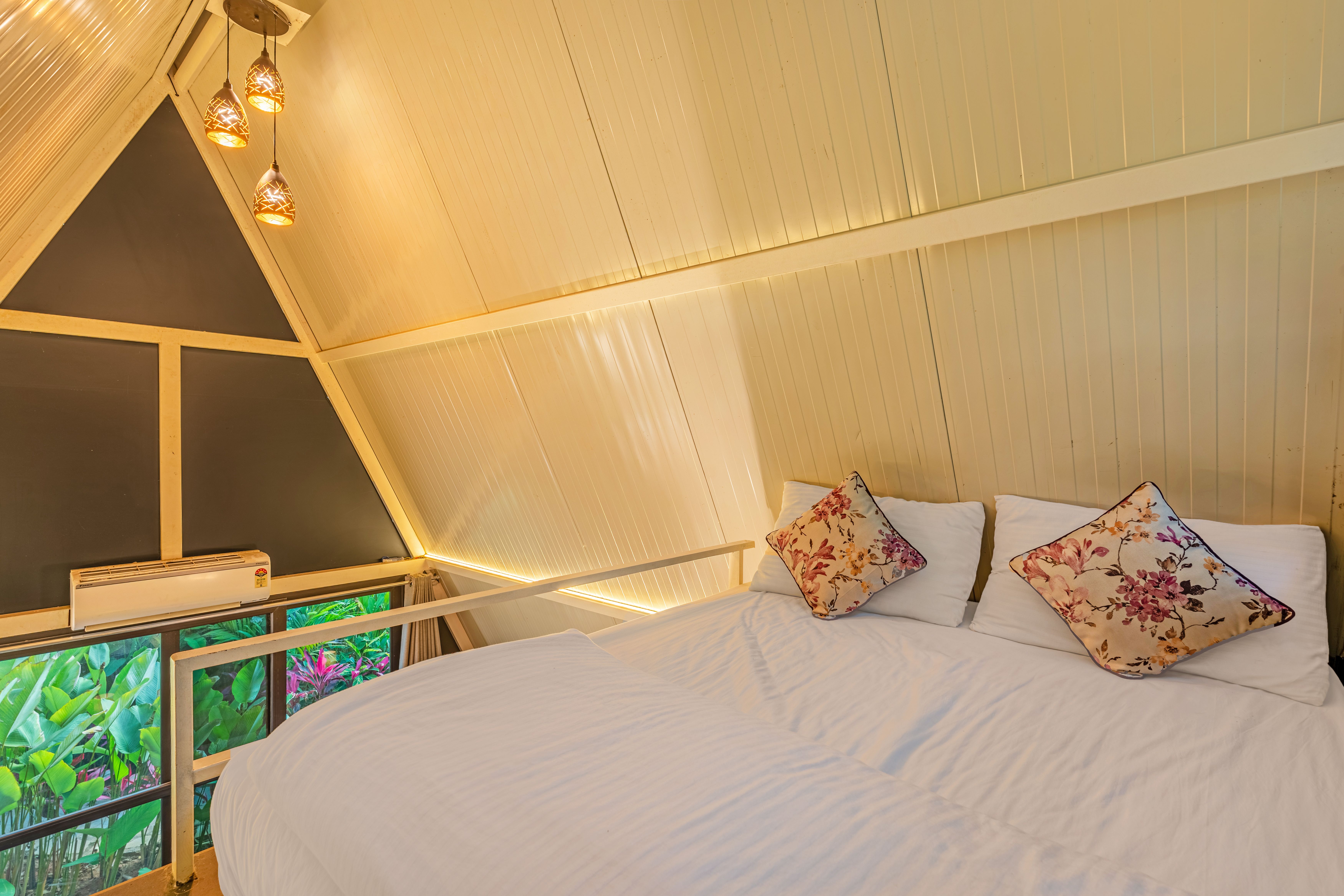 Inara Retreat | Serene Cottage with a Mezzanine Loft, Shared Pool, and Garden — photo 25