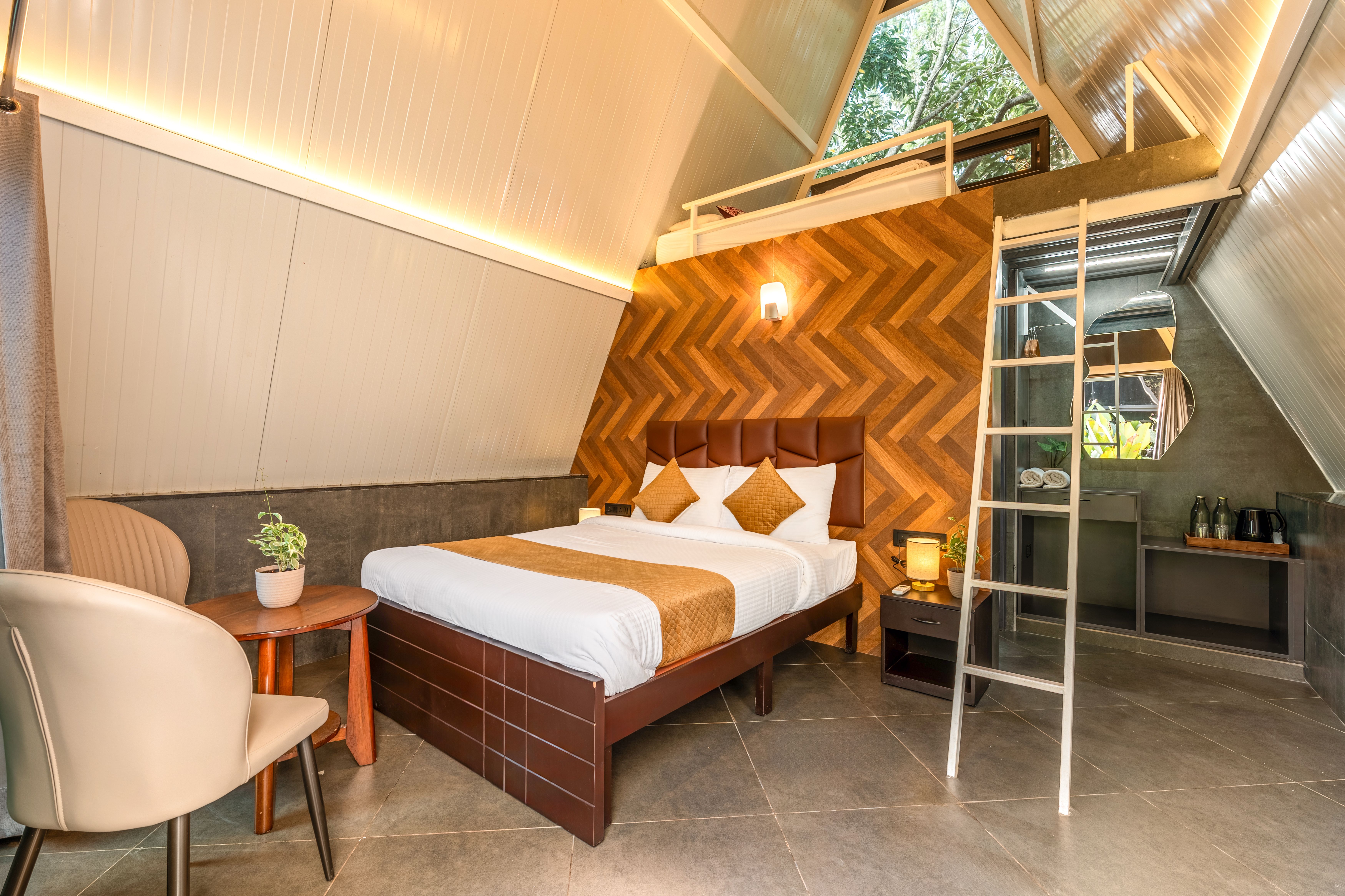 Inara Retreat | Serene Cottage with a Mezzanine Loft, Shared Pool, and Garden — photo 9