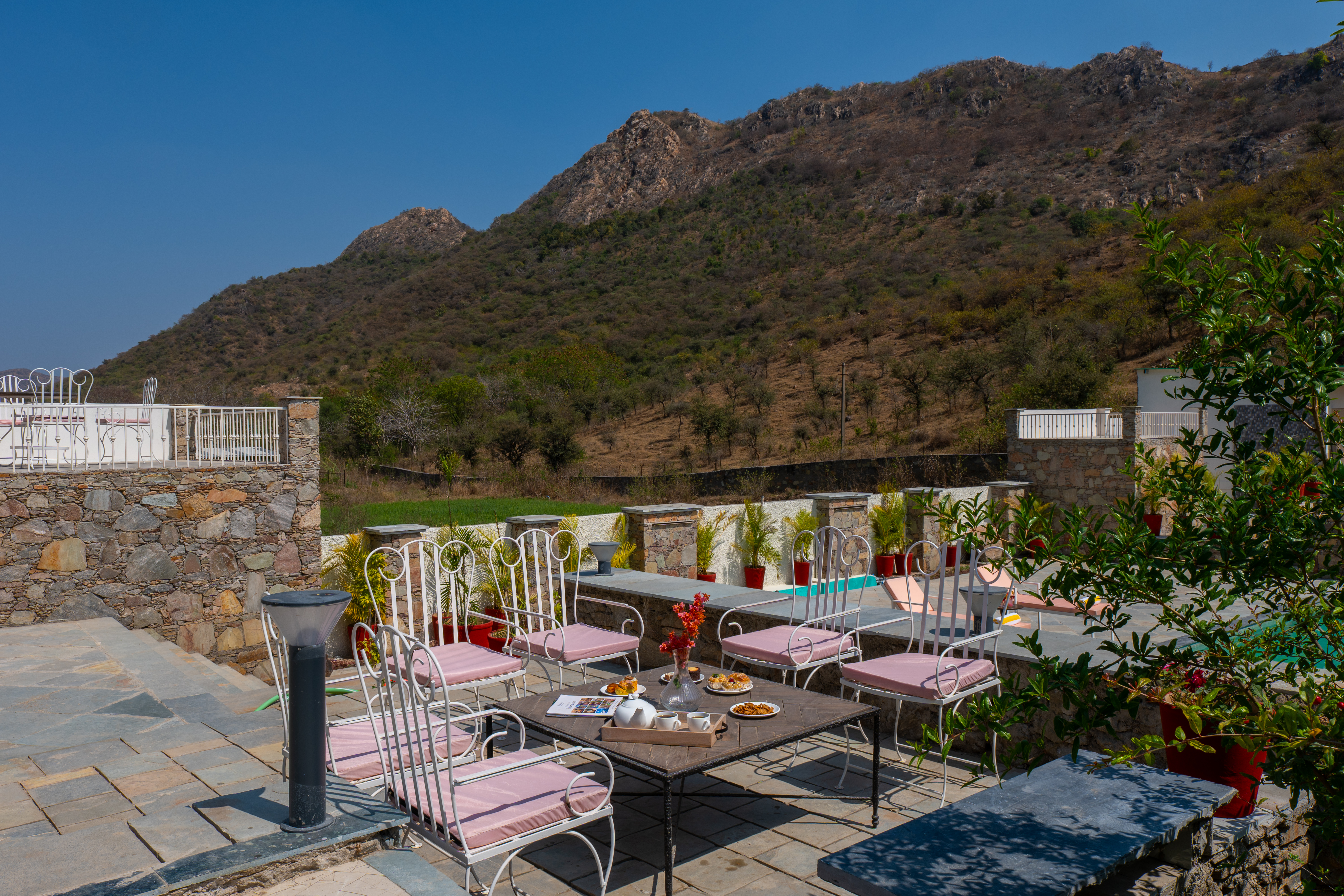 Mandovar Mountain Valley Retreat | 4 Room Pet-friendly Suite In a Private Estate with Shared Pool, Garden, Restaurant & Hill Views — photo 3