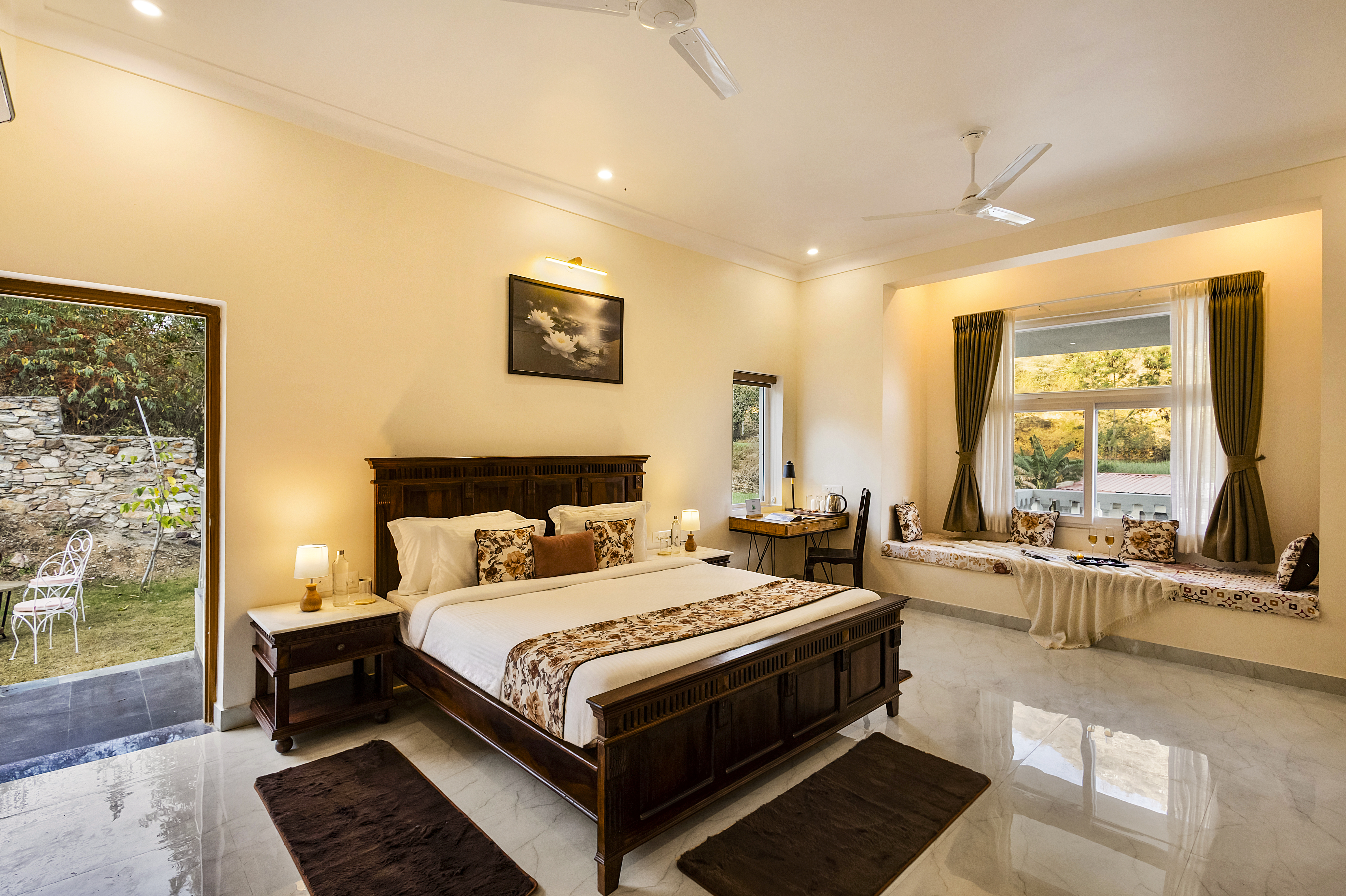 Mandovar Mountain Valley Retreat | 4 Room Pet-friendly Suite In a Private Estate with Shared Pool, Garden, Restaurant & Hill Views — photo 16