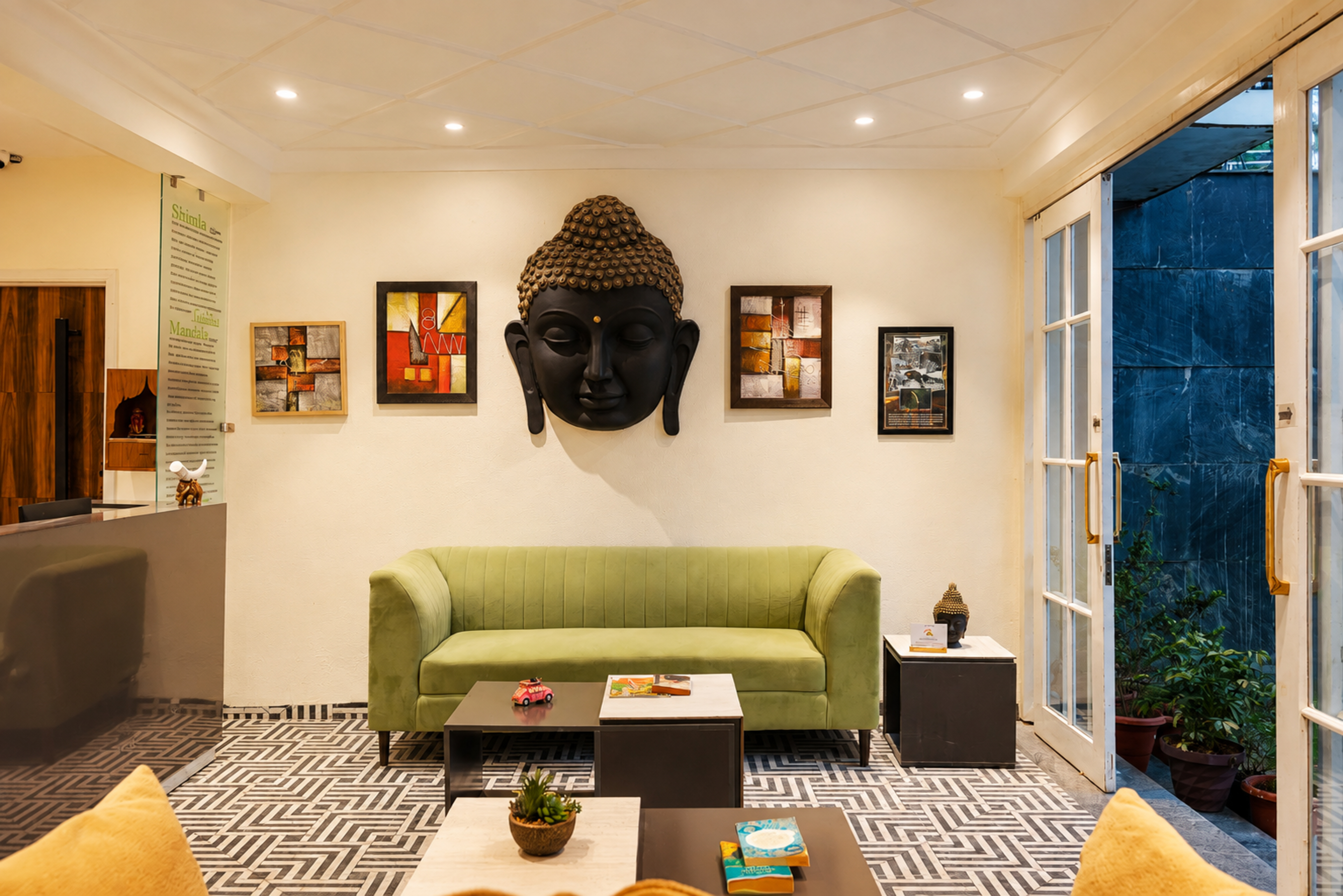 Spurce Holiday In Homestay | 2 BHK Pet-Friendly Valley-View Apartment with Lounge & Reception — photo 20
