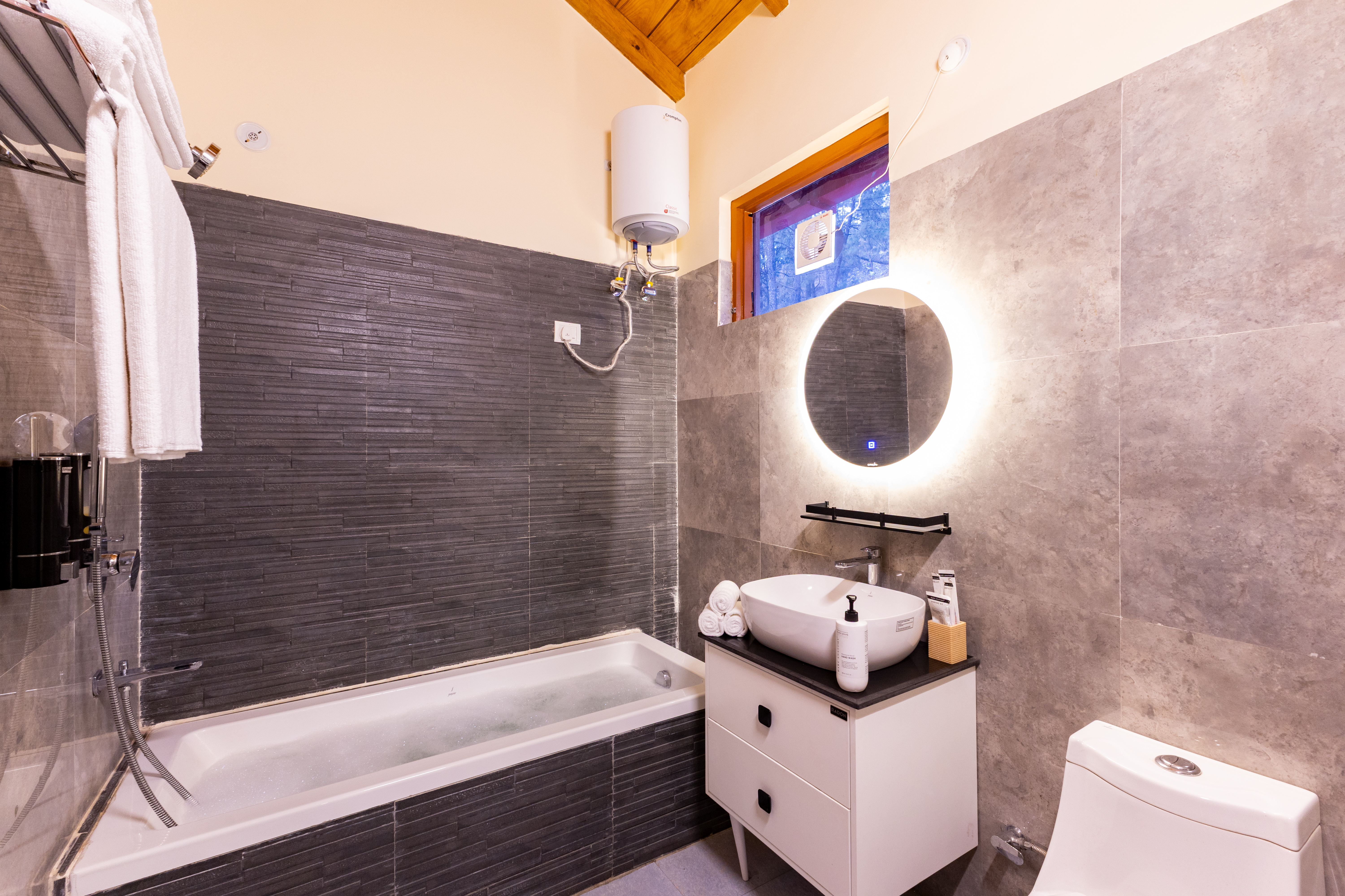 The Nakshatra | 3-BHK Villa With Lounge & Sit-Out Area Near Kainchi Dham & Other Popular Attractions — photo 19