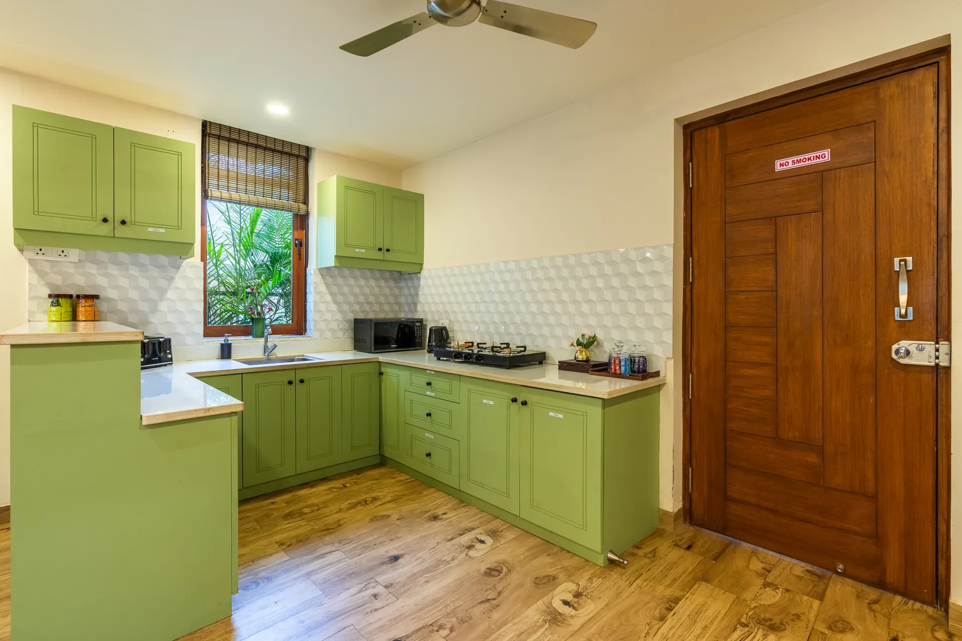 Villa Valerie | Pet-friendly 3-BHK Villa Near Popular Attractions With Pvt Pool & Bar — photo 17