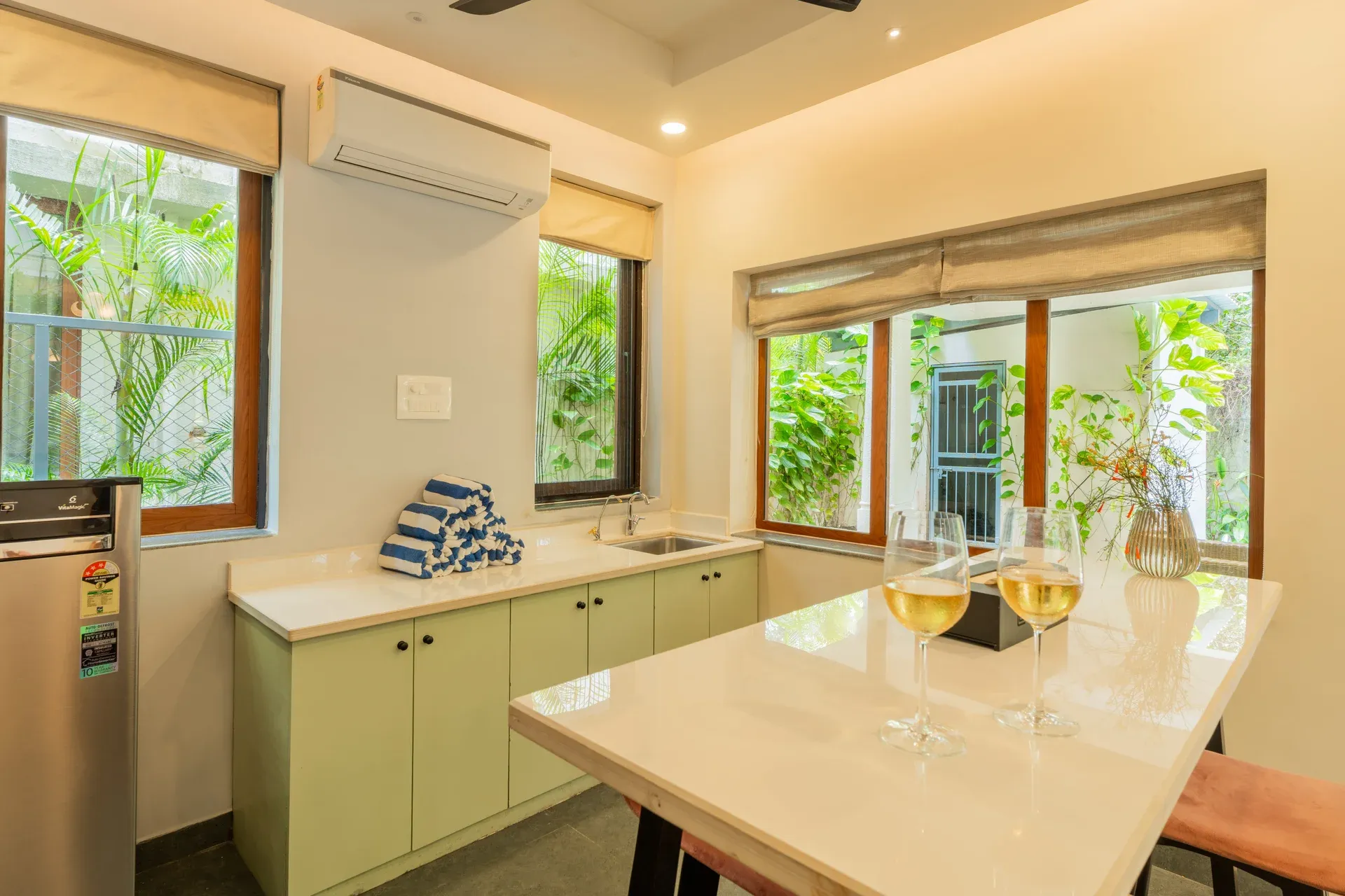 Villa Valerie | Pet-friendly 3-BHK Villa Near Popular Attractions With Pvt Pool & Bar — photo 16