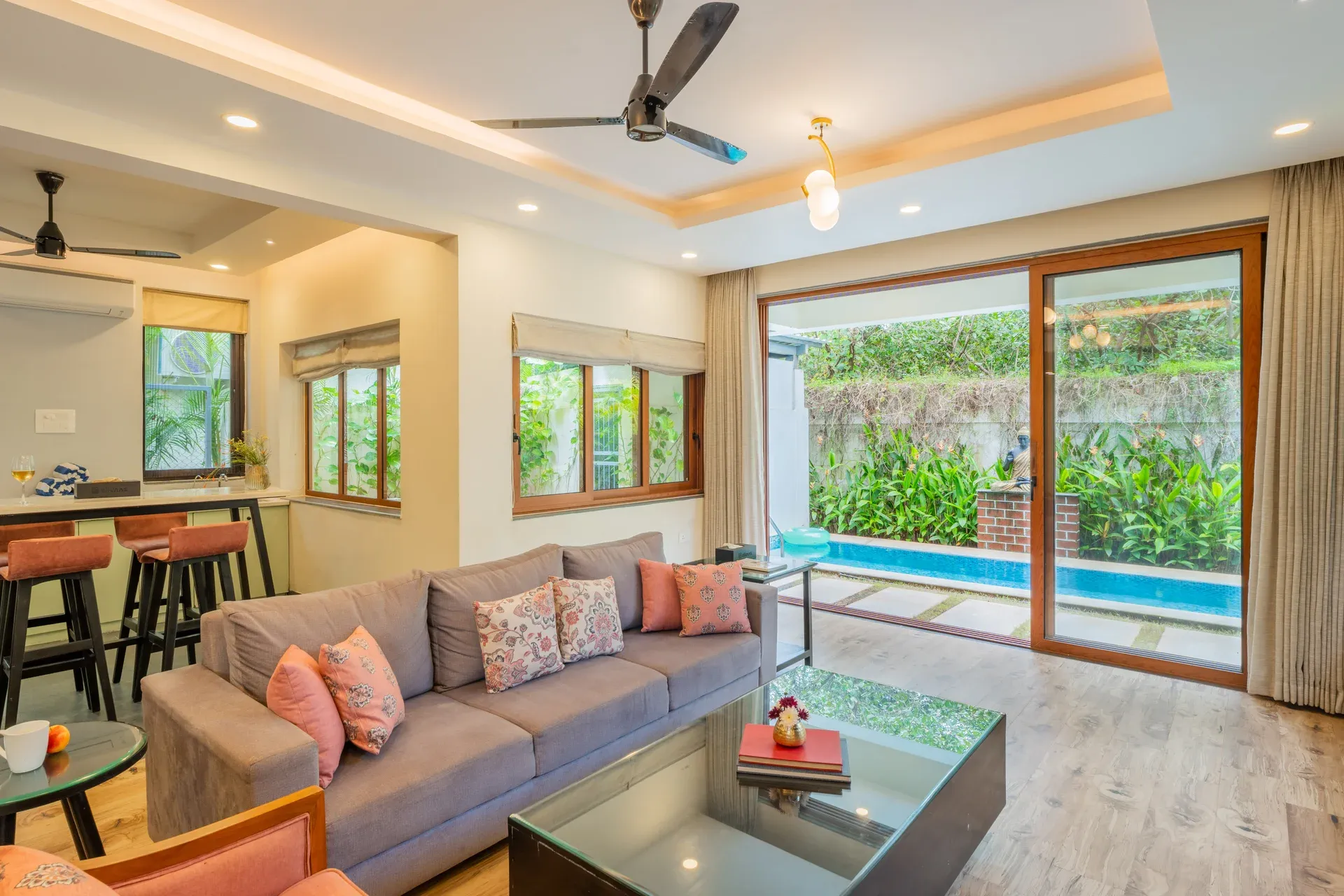 Villa Valerie | Pet-friendly 3-BHK Villa Near Popular Attractions With Pvt Pool & Bar — photo 13