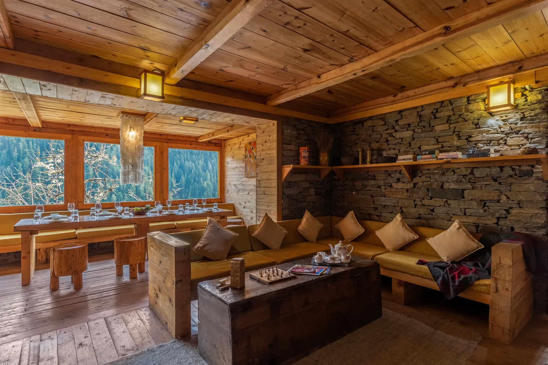 Skylounge | Pet-friendly Traditional 4-Bedroom Retreat With Sauna & Garden Near Haku Temple — photo 14