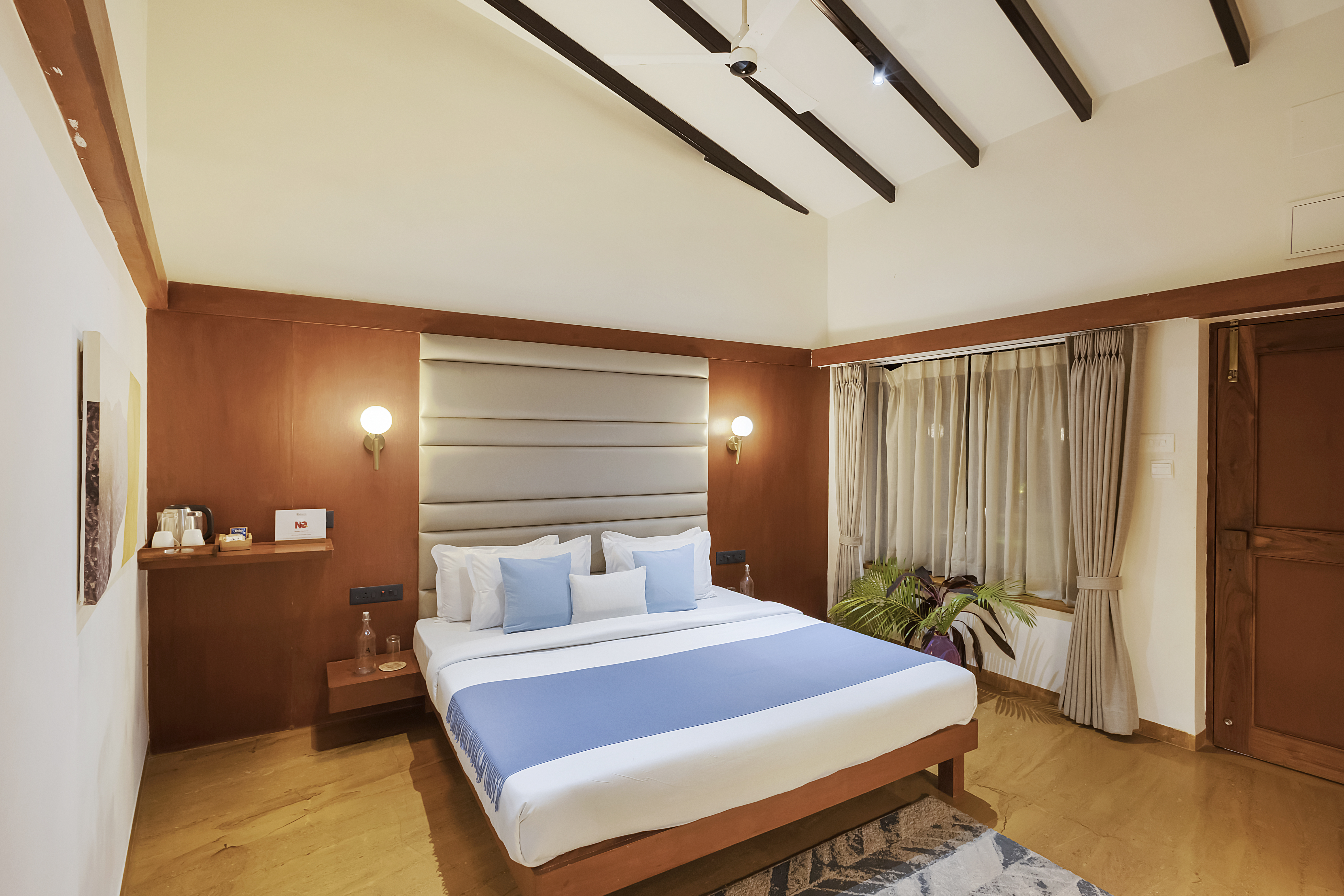 Lush Villa | 6-BHK Pet-Friendly Villa with Pool, Jacuzzi, Gazebo & Garden | 20 Kms Near Igatpuri Hill Station — photo 17