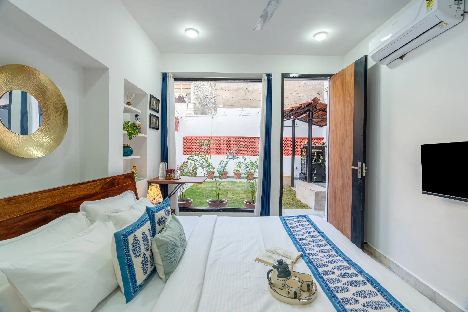 Ramalaya - A Stunning 4-BHK Retreat With Courtyard & a Lush Garden — photo 12