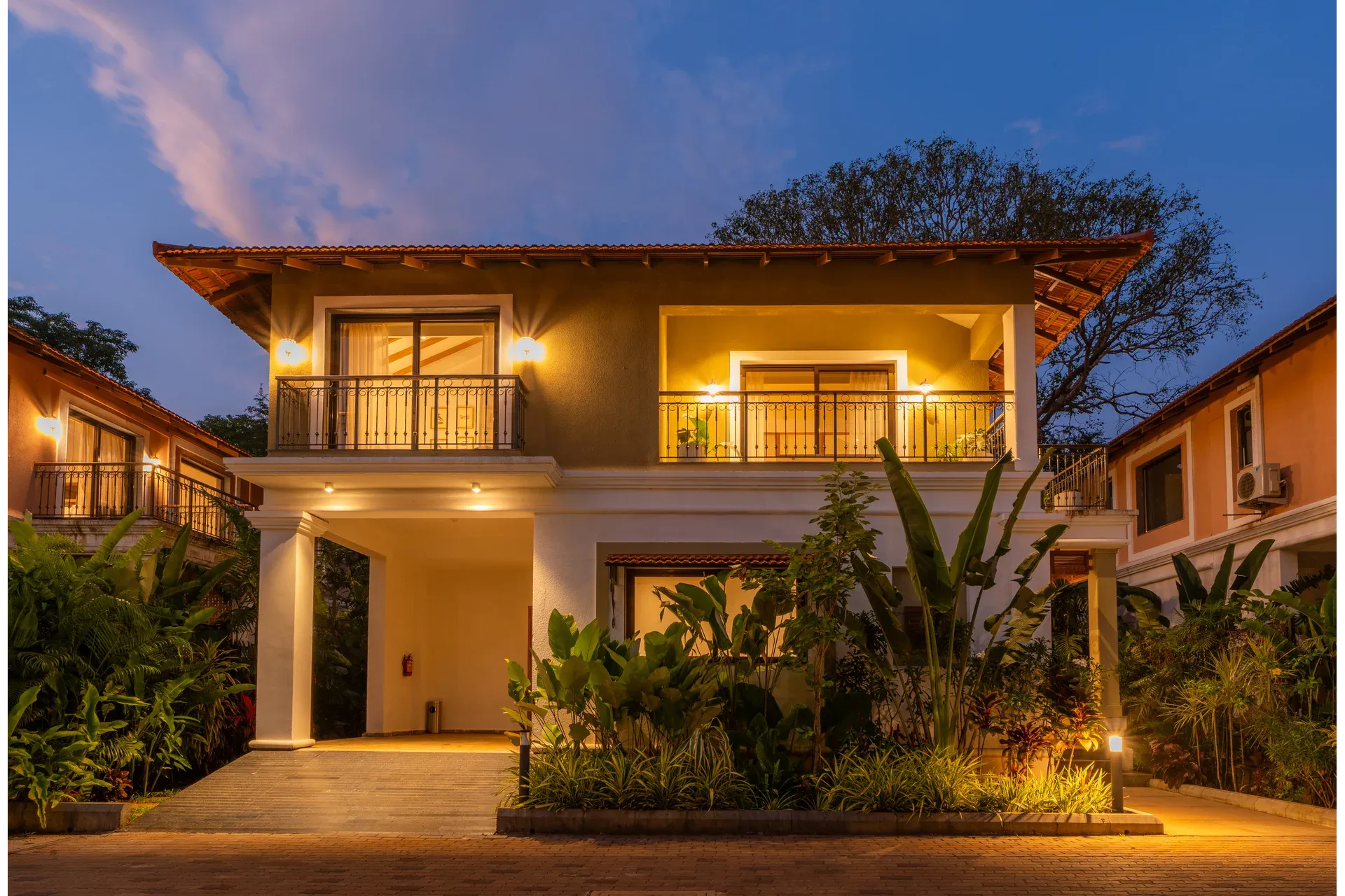 Villa Euphoria | 4-BHK | Pvt Pool | Ent. Lounge — photo 12