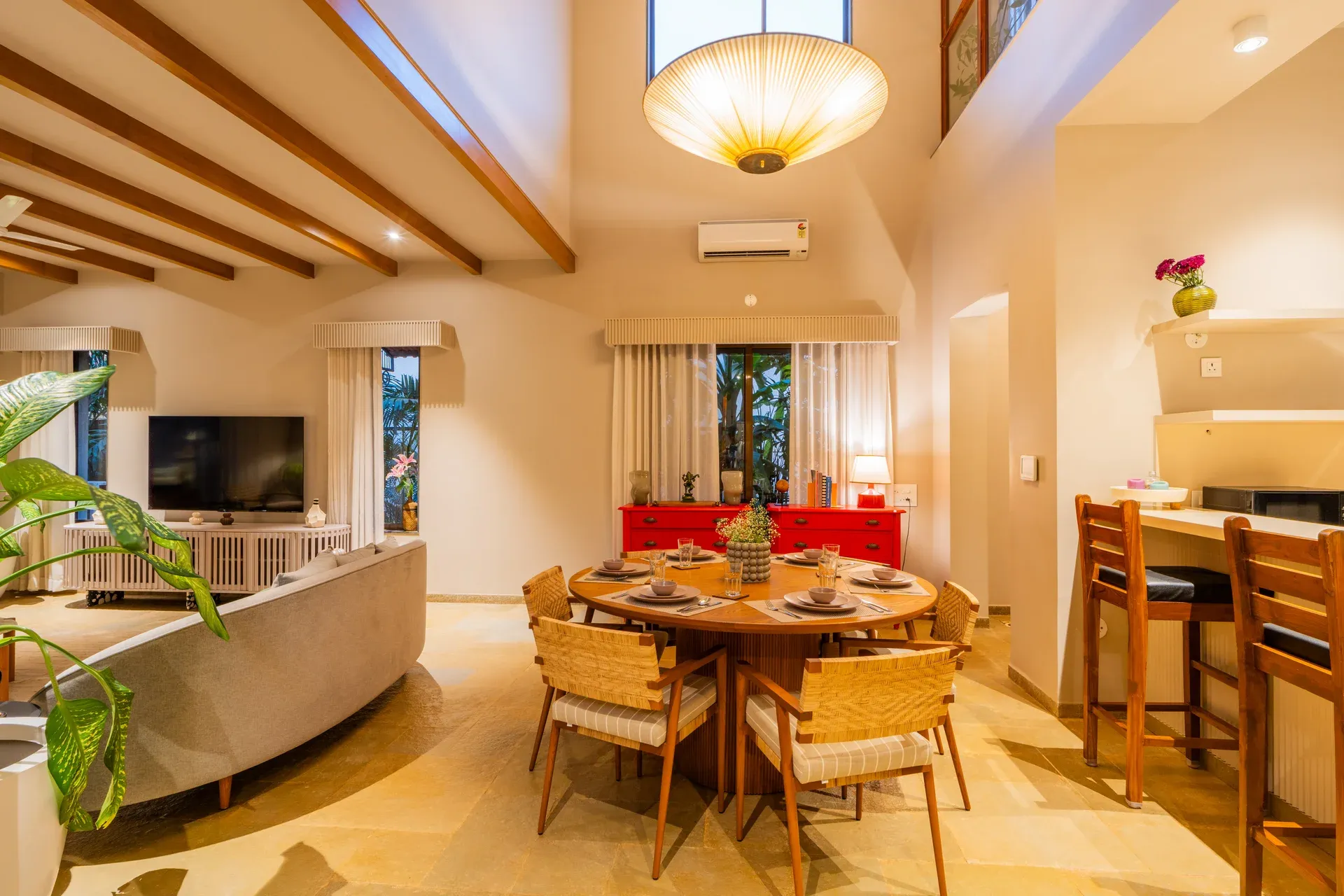 Villa Euphoria | 4-BHK | Pvt Pool | Ent. Lounge — photo 25