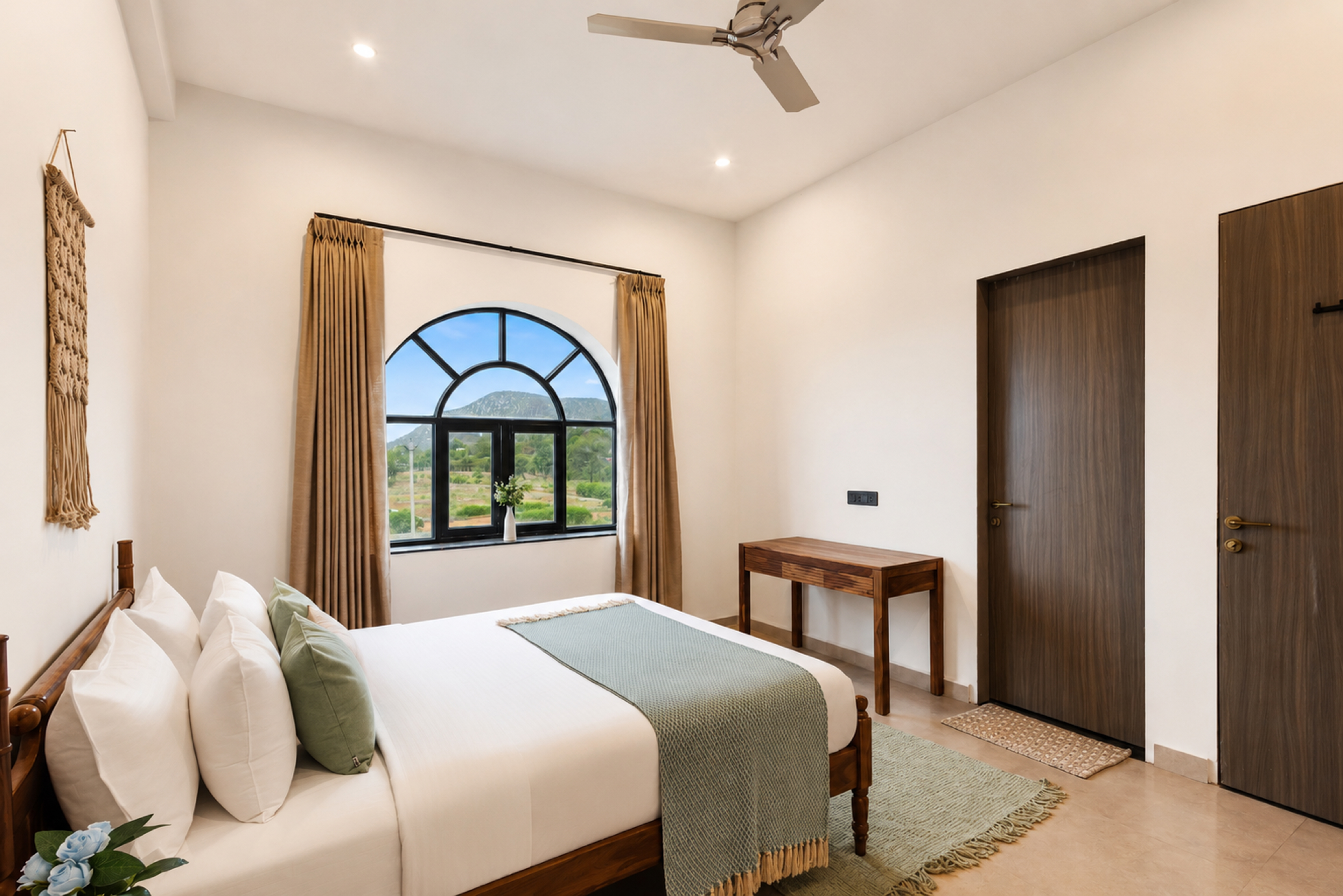Belvedere Villa | Chic 4-BHK Retreat with Pool, Bar & Landscaped Garden — photo 24