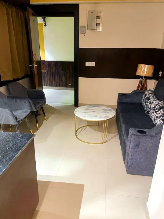 Elegant 1BHK with infinity pool in Aloha — photo 17