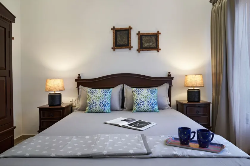 Stylish 2bhk condo in Assagaon with Shared Pool — photo 16