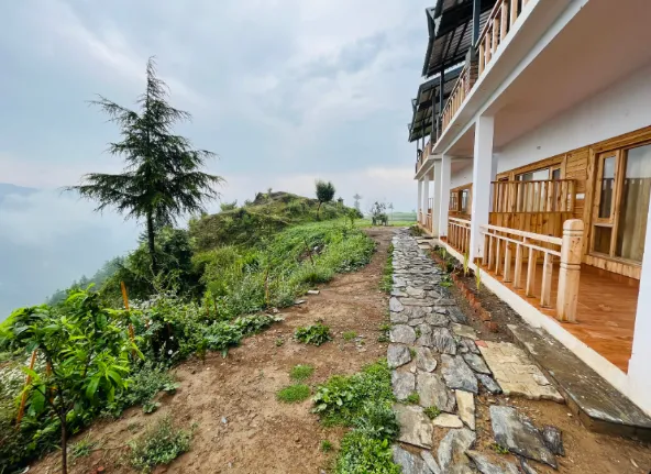 Duplex Cottage Stay in Chakrata Hills — photo 2