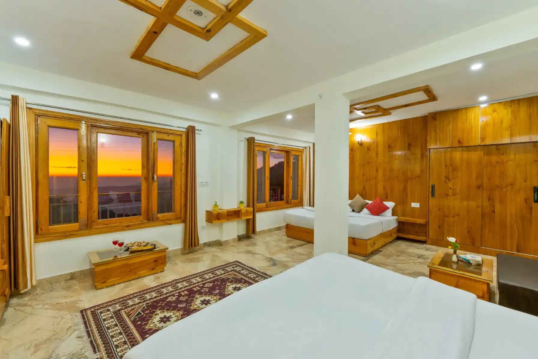 3BHK with Winterline View — photo 9