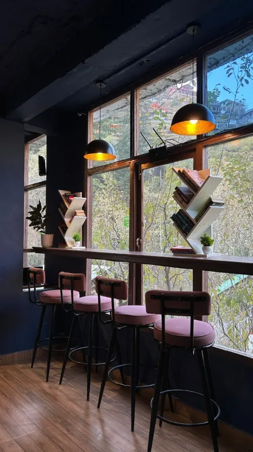 Riverside Homestay with Book Cafe — photo 6