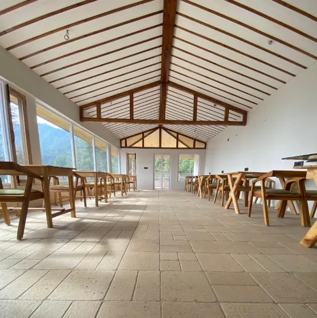 Elegant Rooms with Balcony & Himalayan View — photo 11