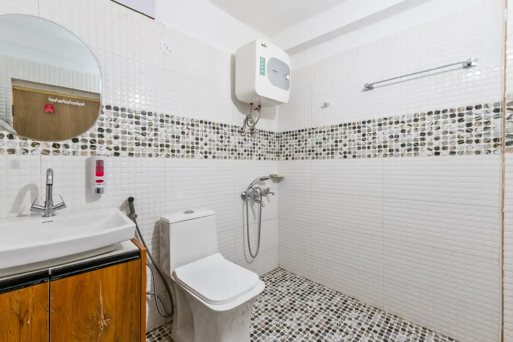 3BHK with Winterline View — photo 5