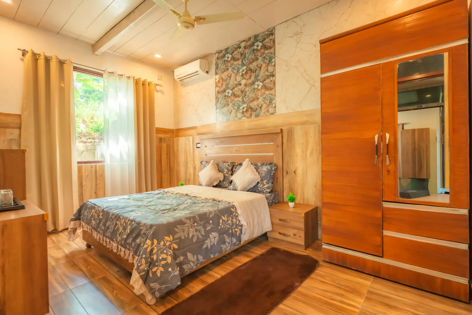 7 BHK Villa with Pool — photo 12