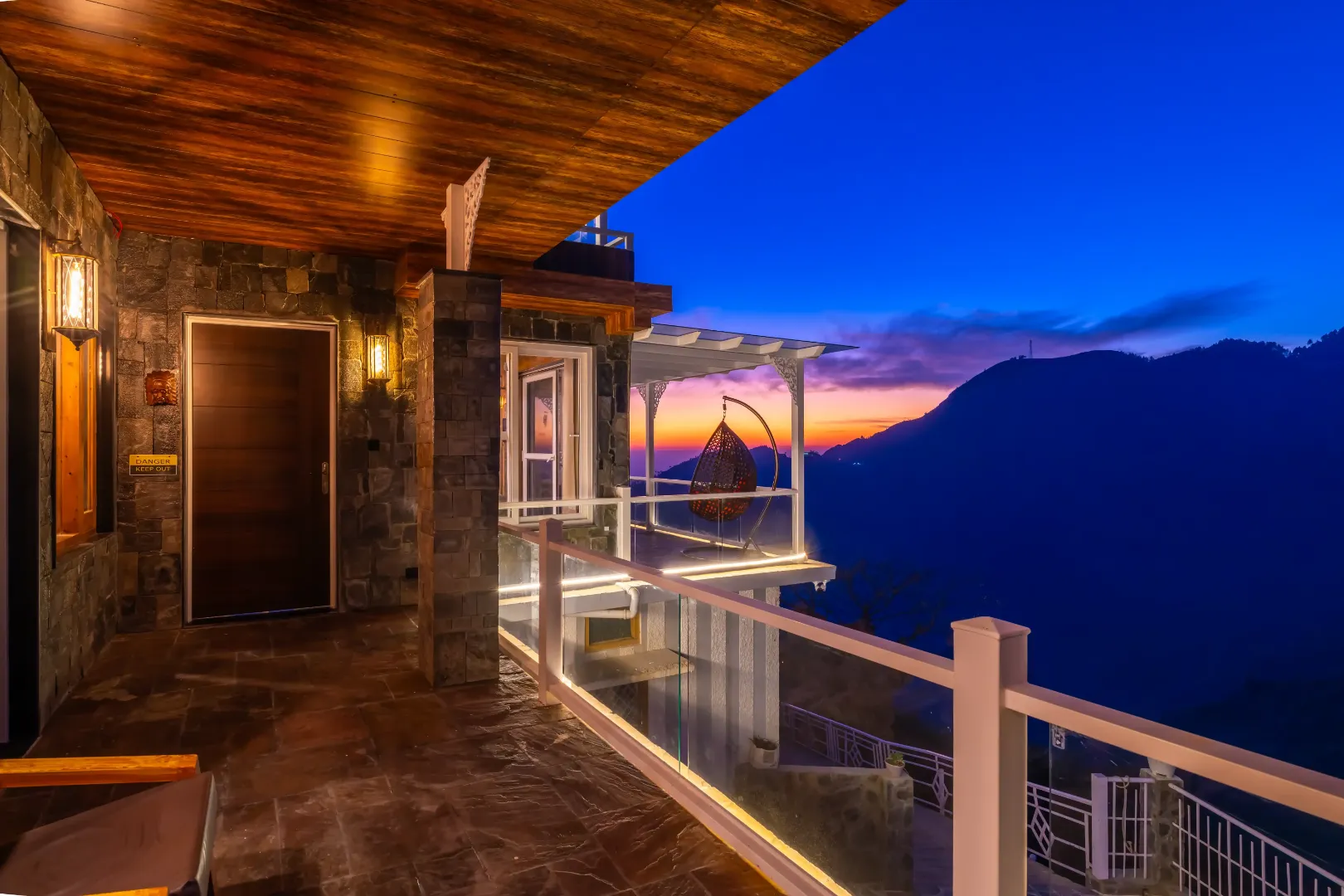 Valley View 2BHK Luxury Duplex Villa — photo 8