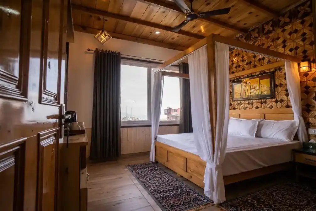 2BHK + 1BHK Hillside Stay — photo 6