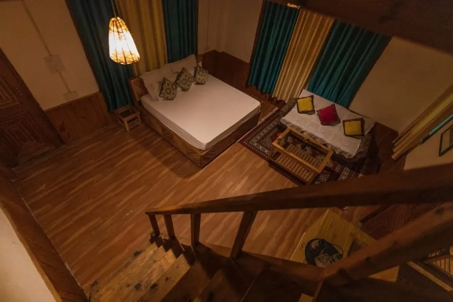 Riverside Homestay with Book Cafe — photo 26