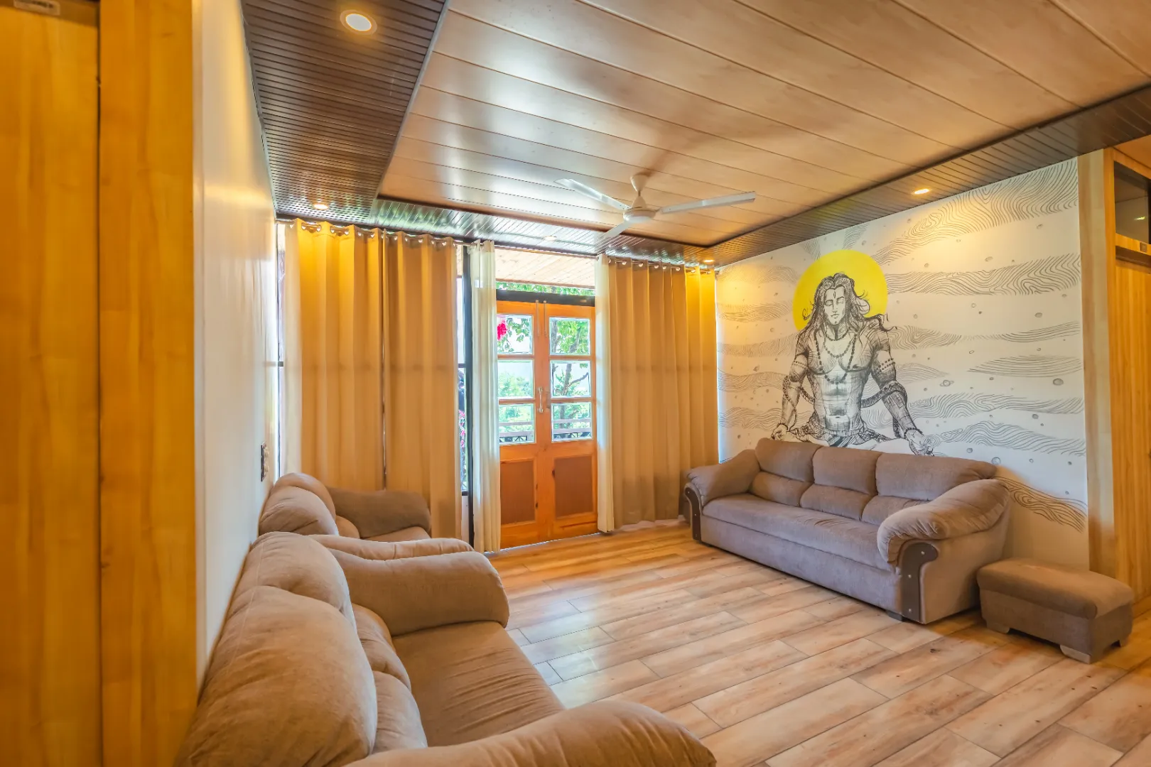 7 BHK Villa with Pool — photo 11