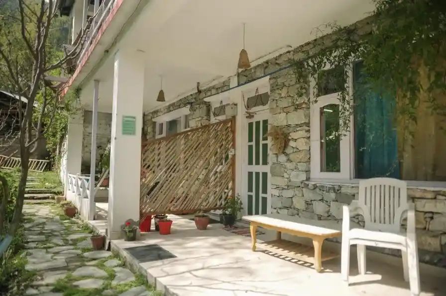 Riverside Homestay with Book Cafe — photo 24