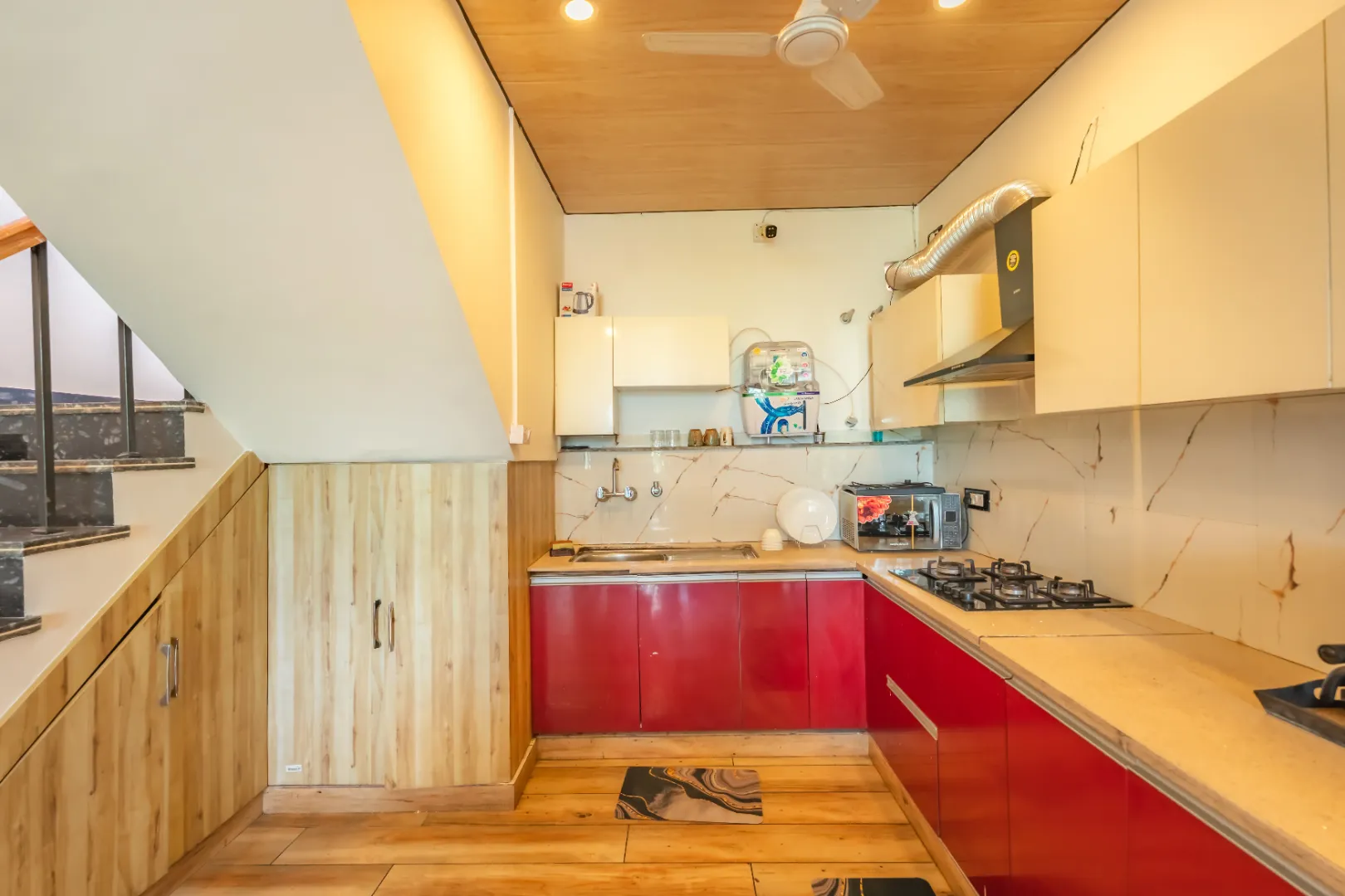 7 BHK Villa with Pool — photo 33