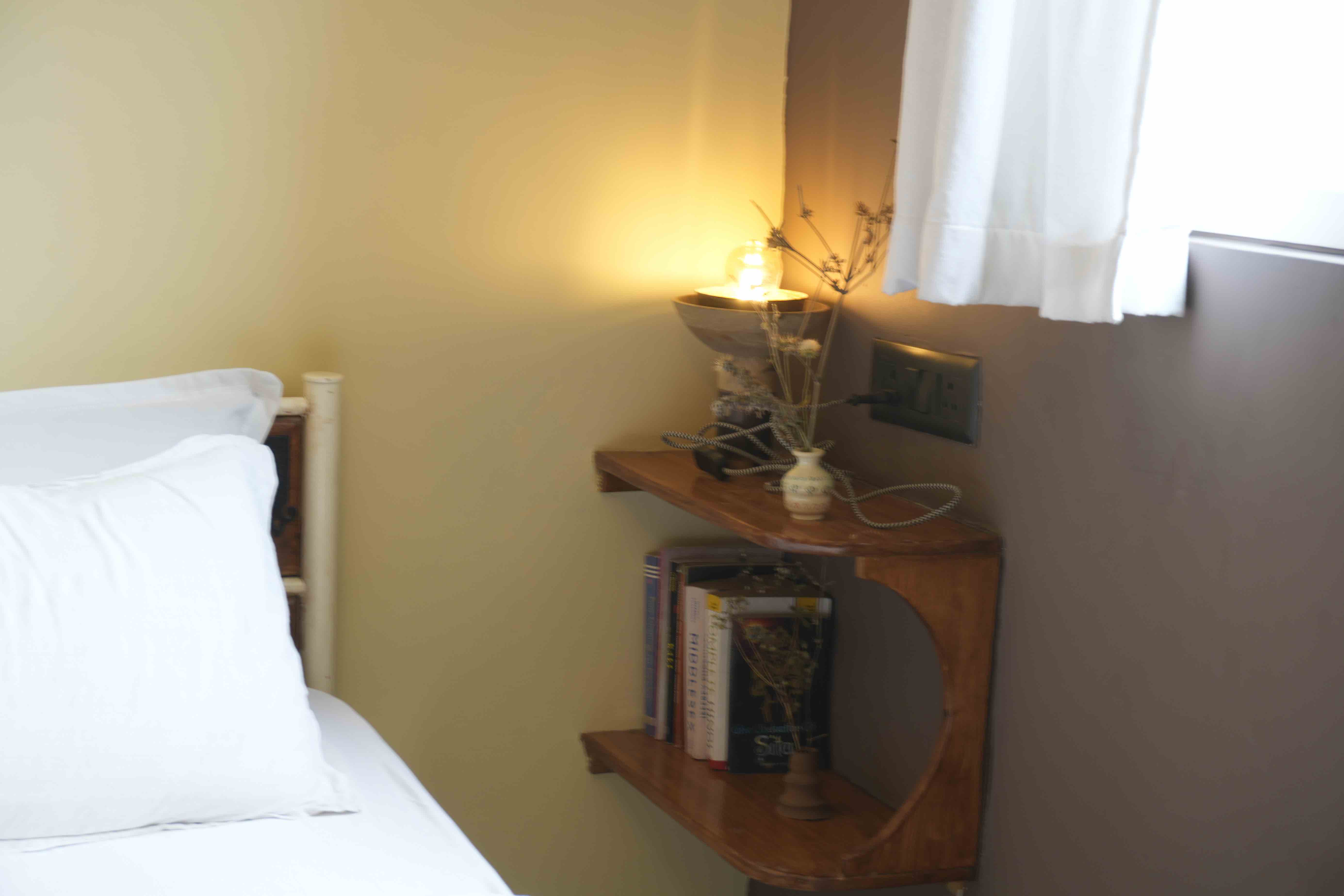 Yoga & Wellness retreat - Hillside View Room — photo 16